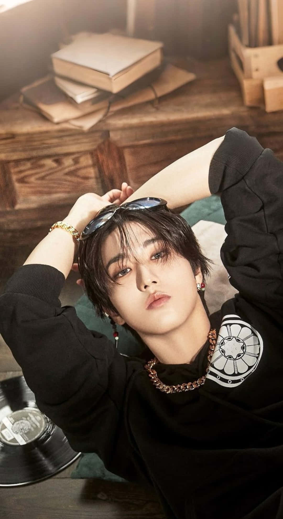 Han Stray Kids, dark hair, sunglasses, Full HD Phone Wallpaper