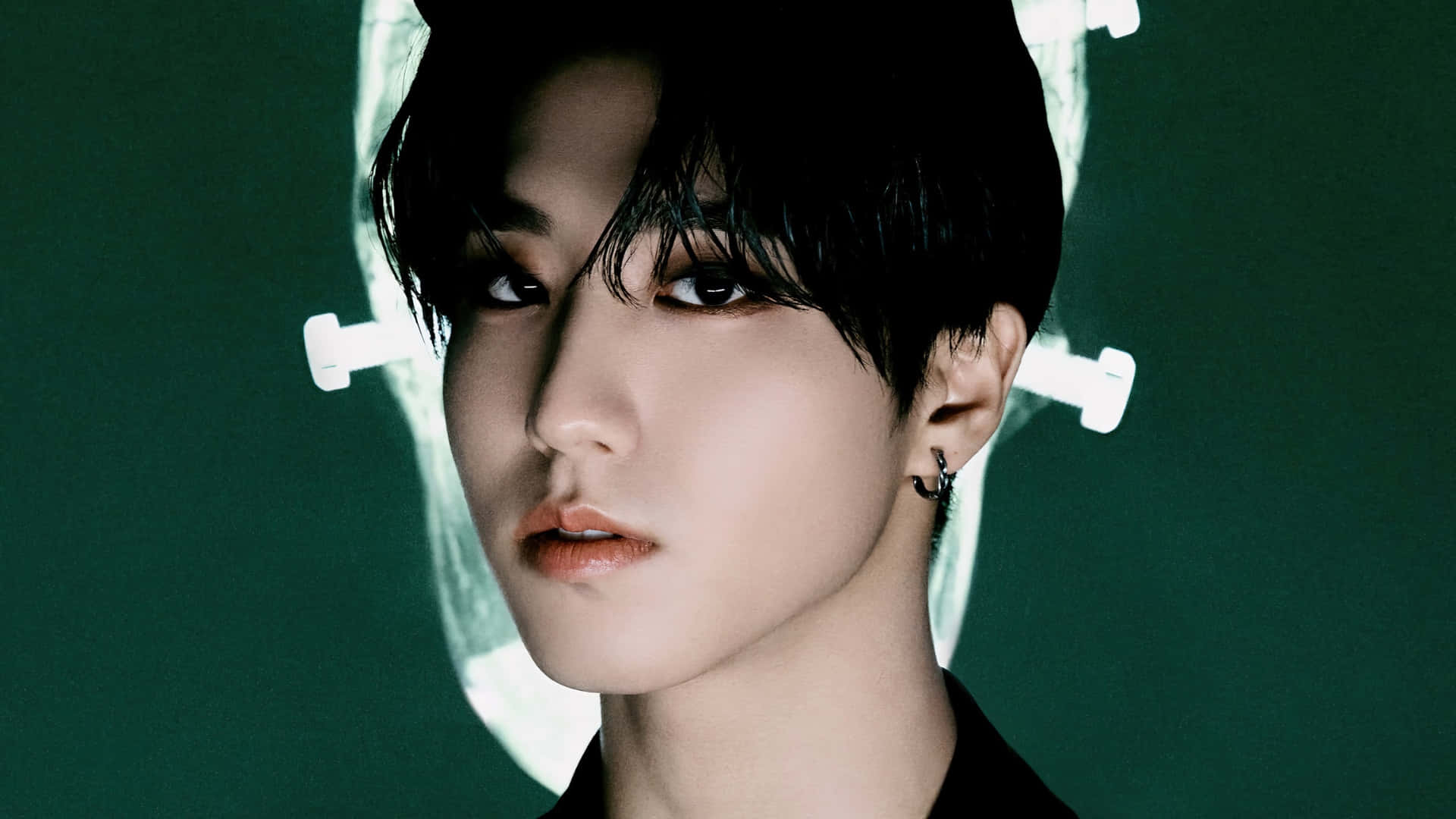 Han Stray Kids, short dark hair, black earring, Full HD Desktop Wallpaper