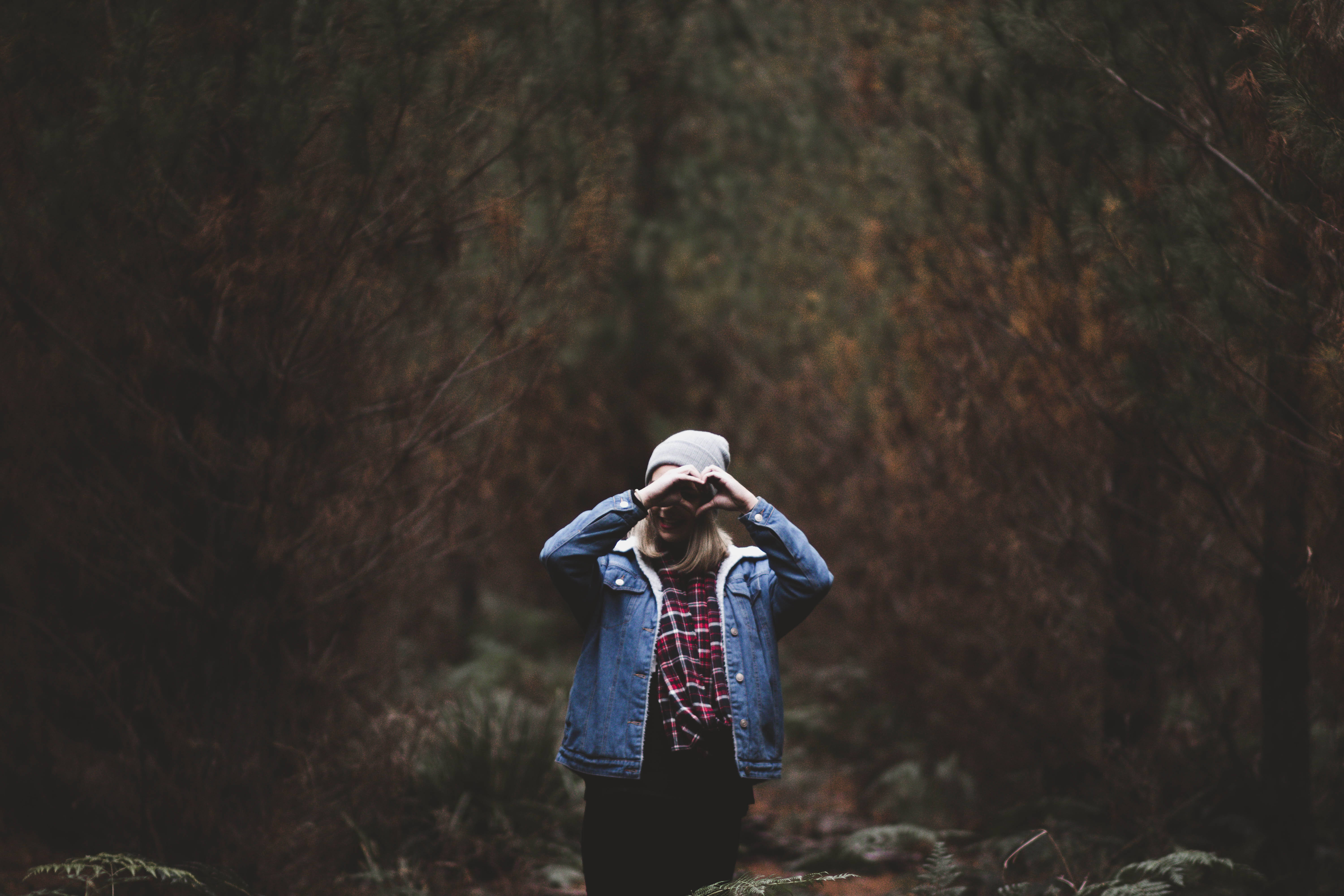 Hand Heart, denim jacket, beanie, 5K Desktop Wallpaper