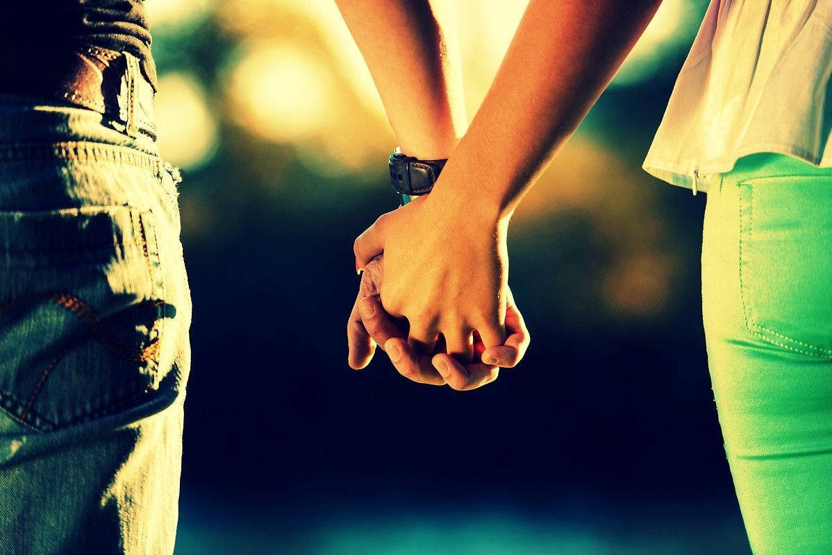 Hand In Hand, golden sunlight, bokeh background, SD Desktop Wallpaper