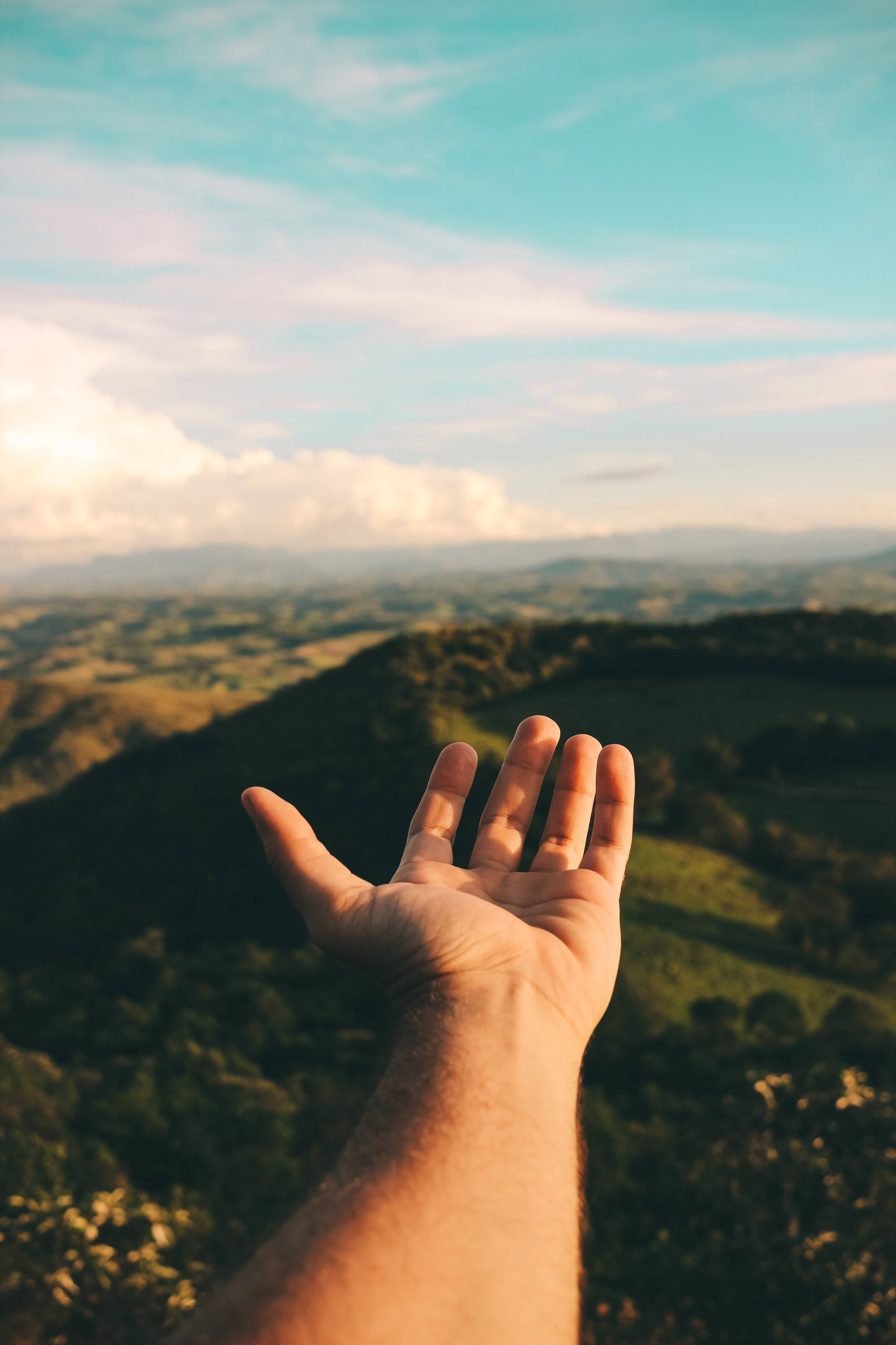 Hands Hill View, mountainous landscape, soft blue sky, 5K Phone Wallpaper