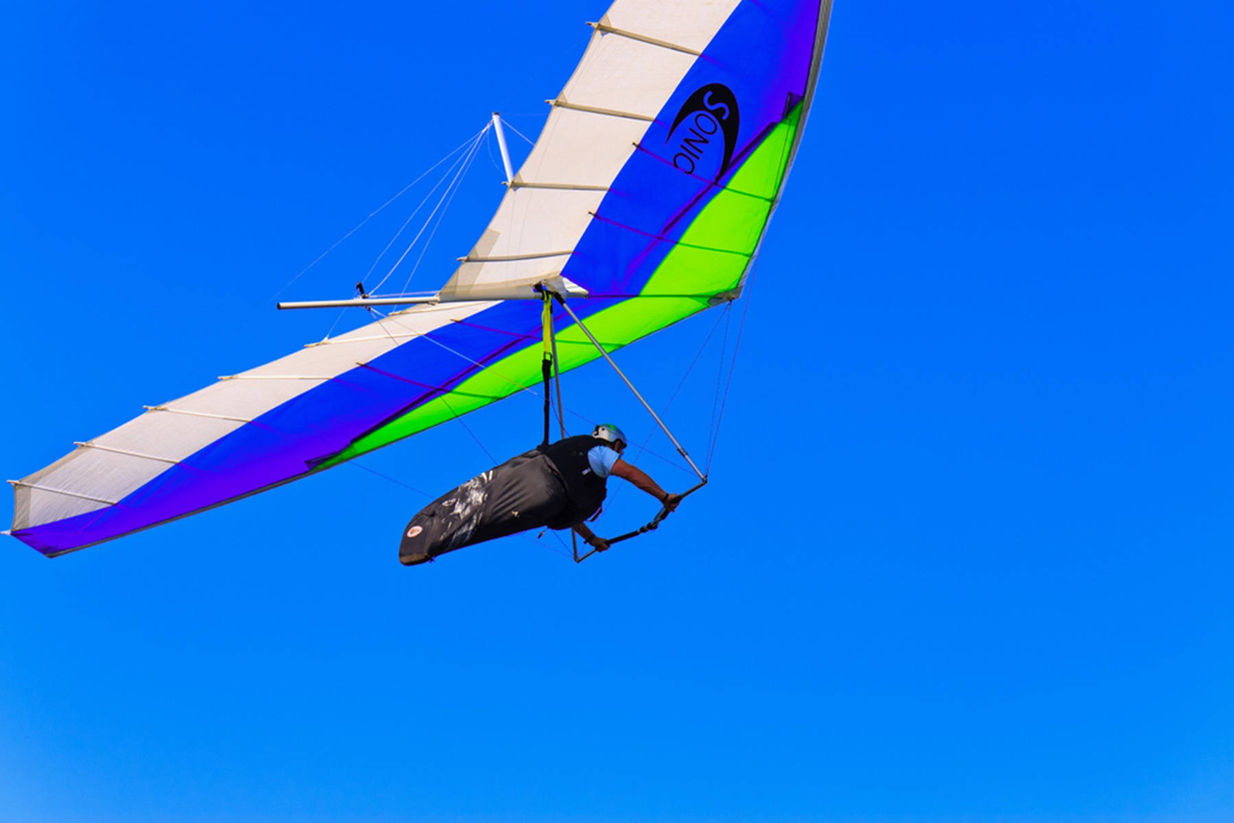 hang gliding, blue green, white wings, HD Desktop Wallpaper