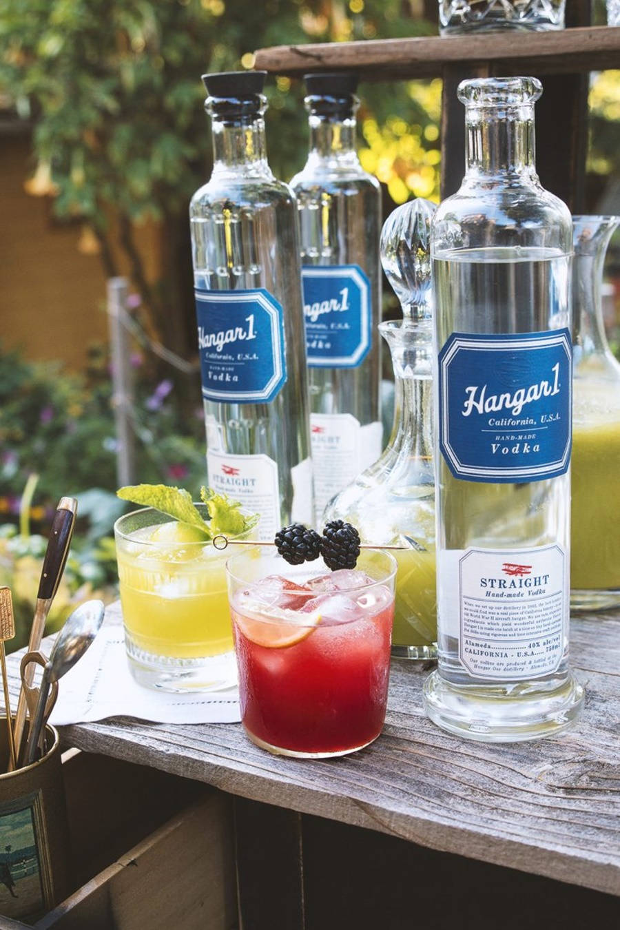 Hangar 1, vodka, rustic wooden table, HD Phone Wallpaper
