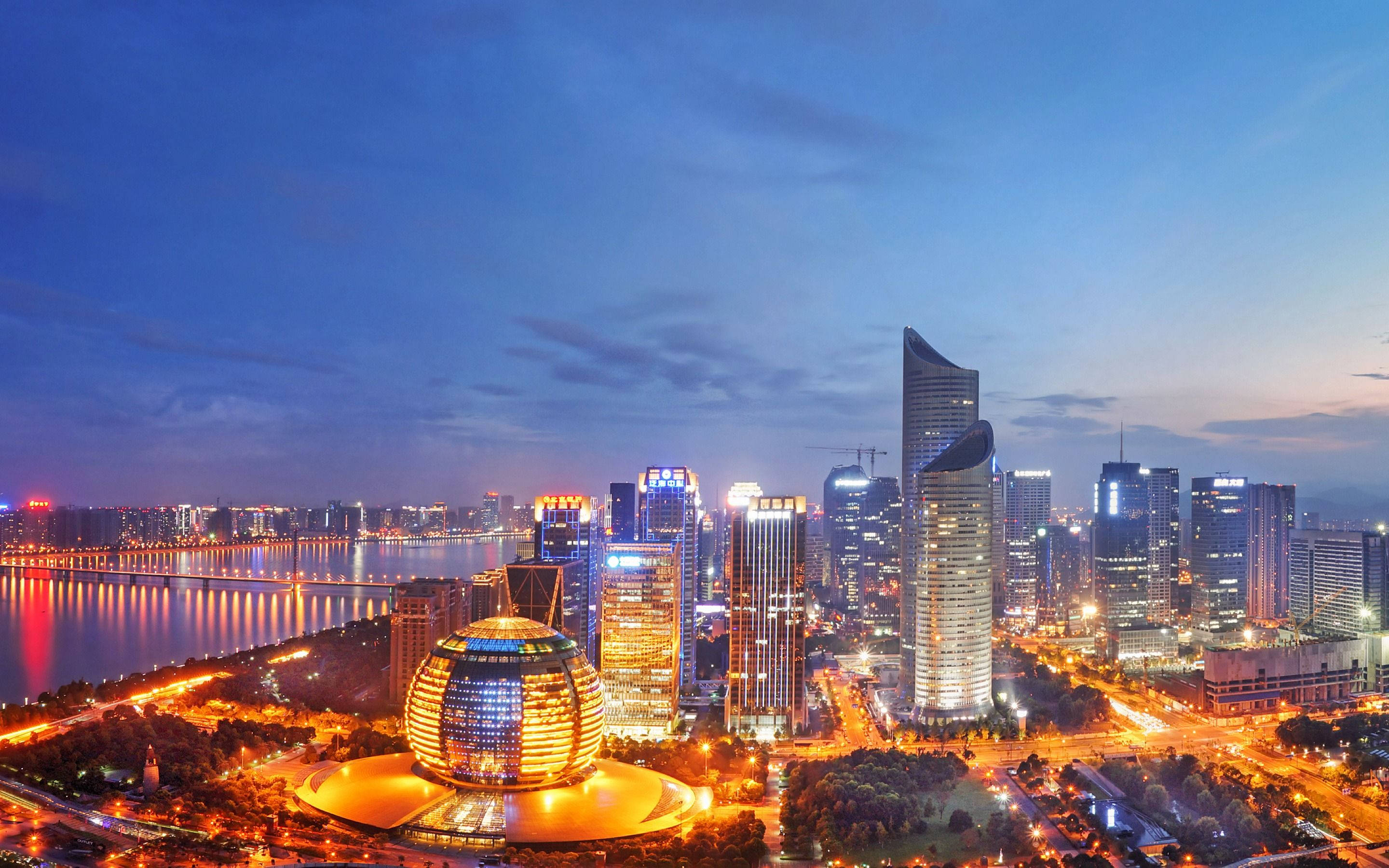 Hangzhou, city capital, twilight cityscape, 2K Desktop Wallpaper
