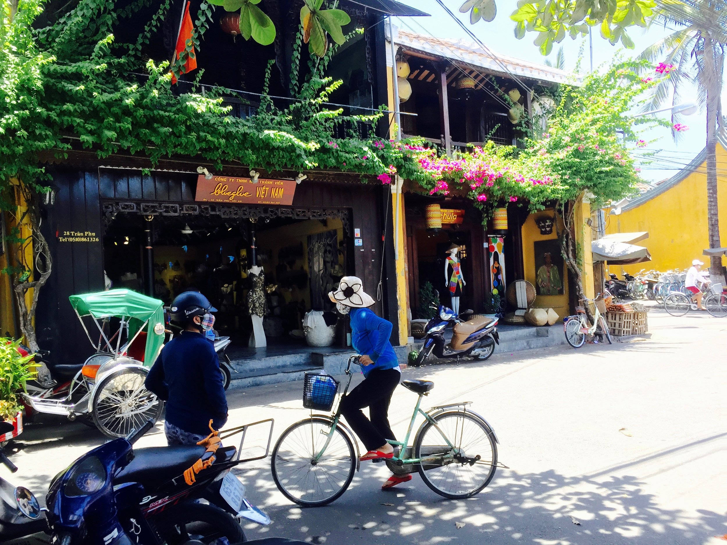Hanoi, blue shirt, white hat, Full HD Desktop Wallpaper