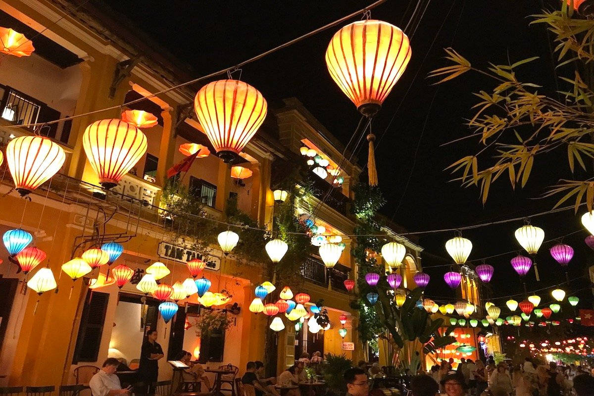 Hanoi, hanging colorful lanterns, bustling street, SD Desktop Wallpaper