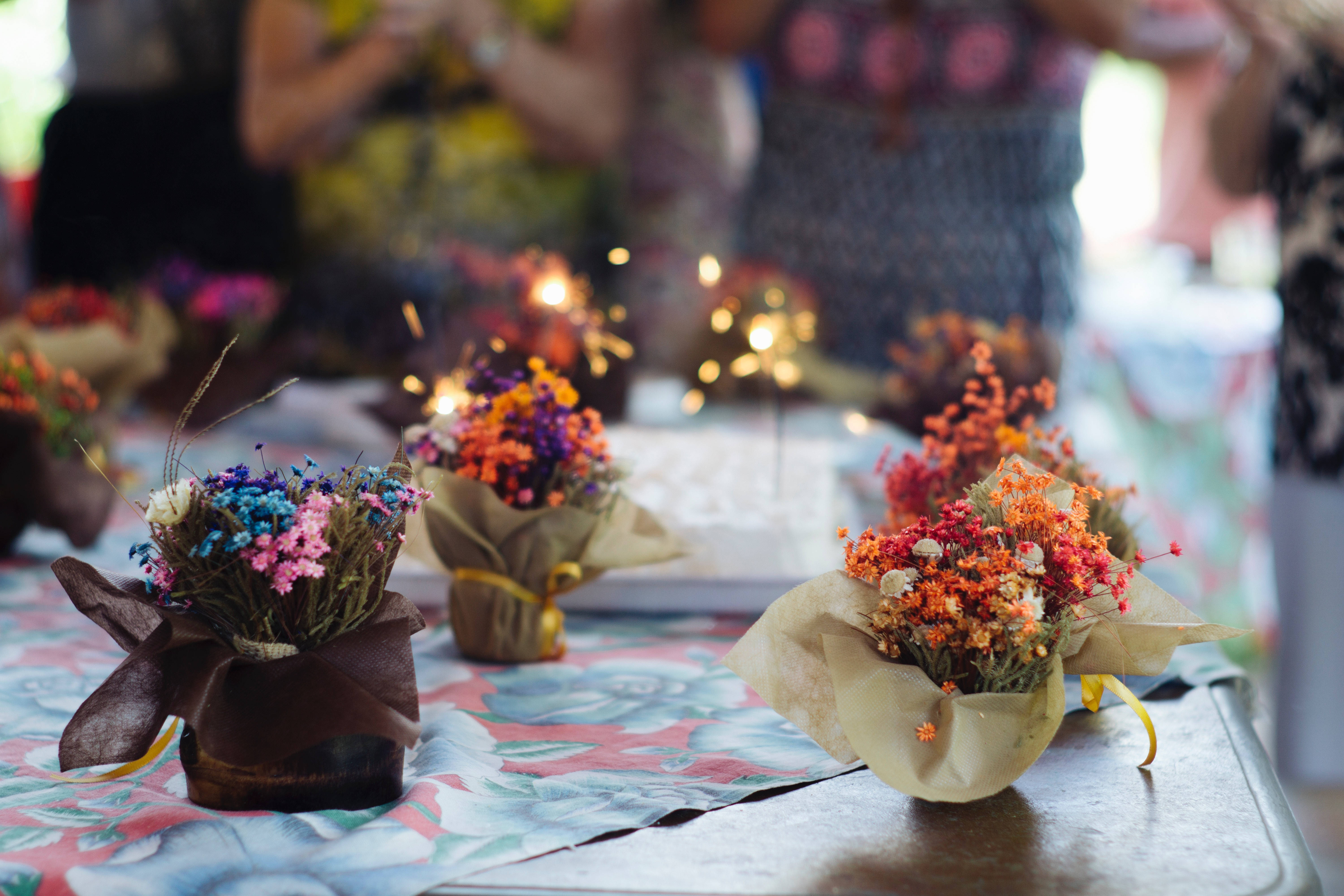 Happy Birthday Flower Bouquets, dried flower bouquets, paper wraps, 5K Desktop Wallpaper