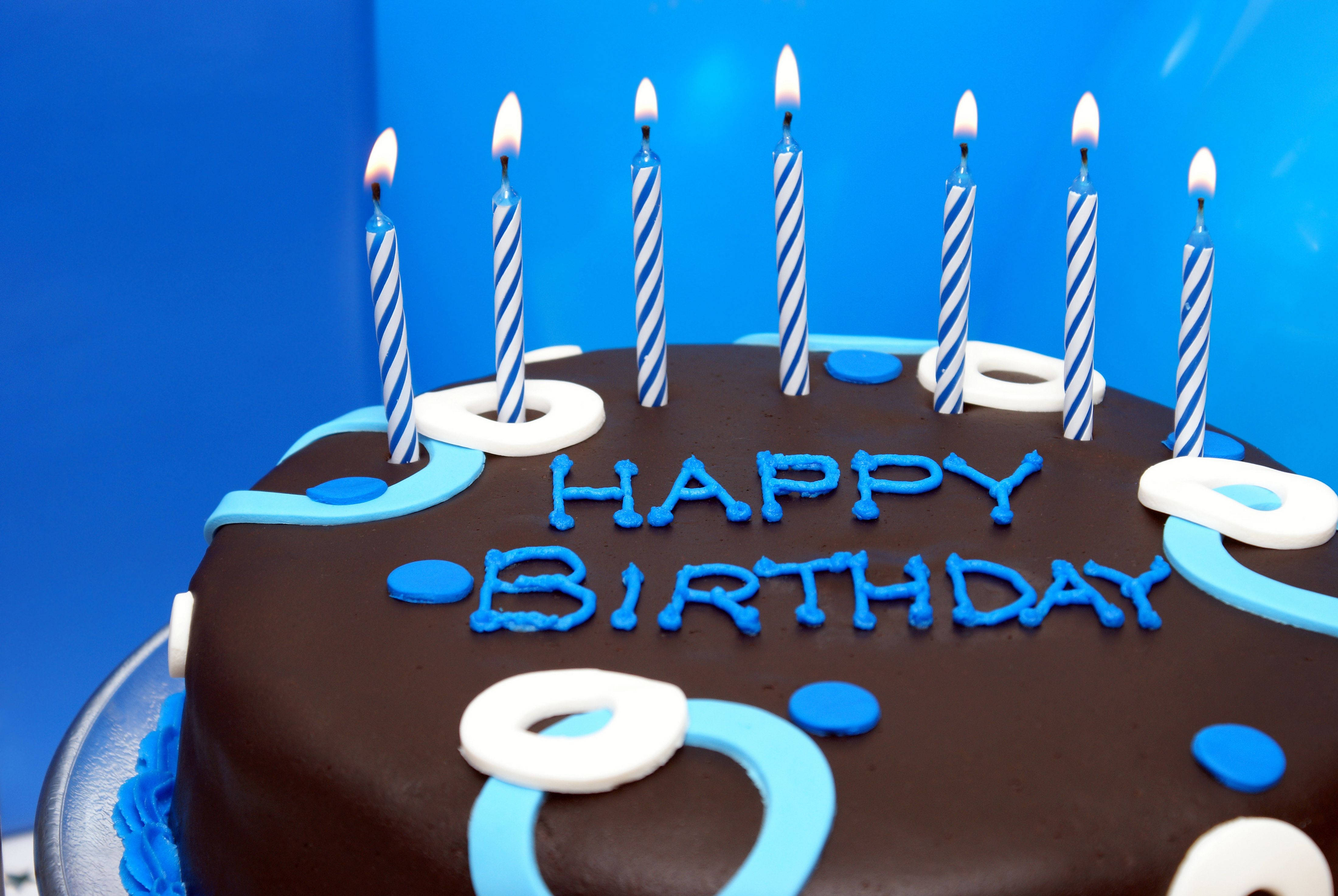 minimalist happy birthday cake, chocolate birthday cake, blue and white candles, 4K Desktop Wallpaper