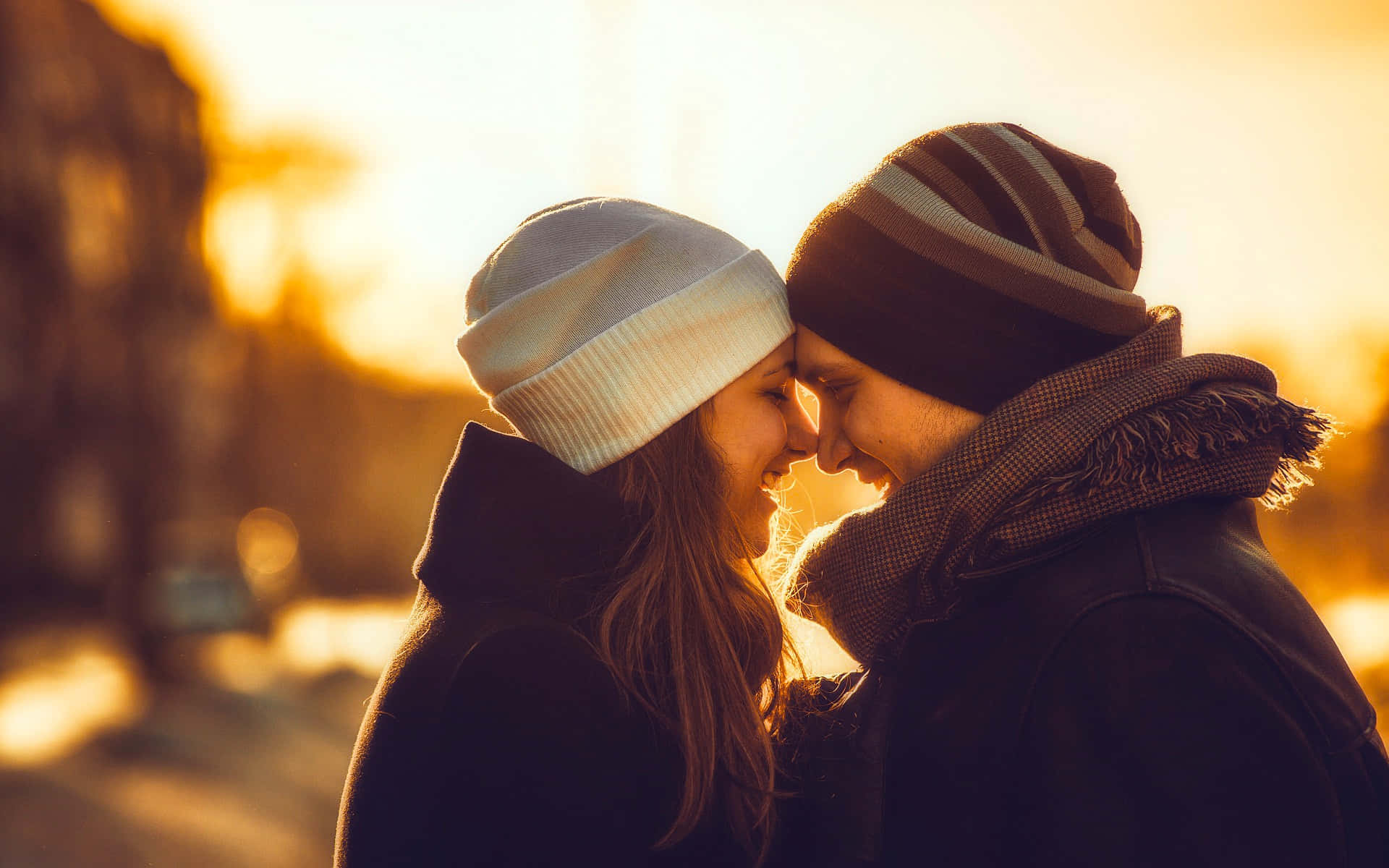 Romantic Beach Stroll, winter hats, foreheads touch, Full HD Desktop Wallpaper