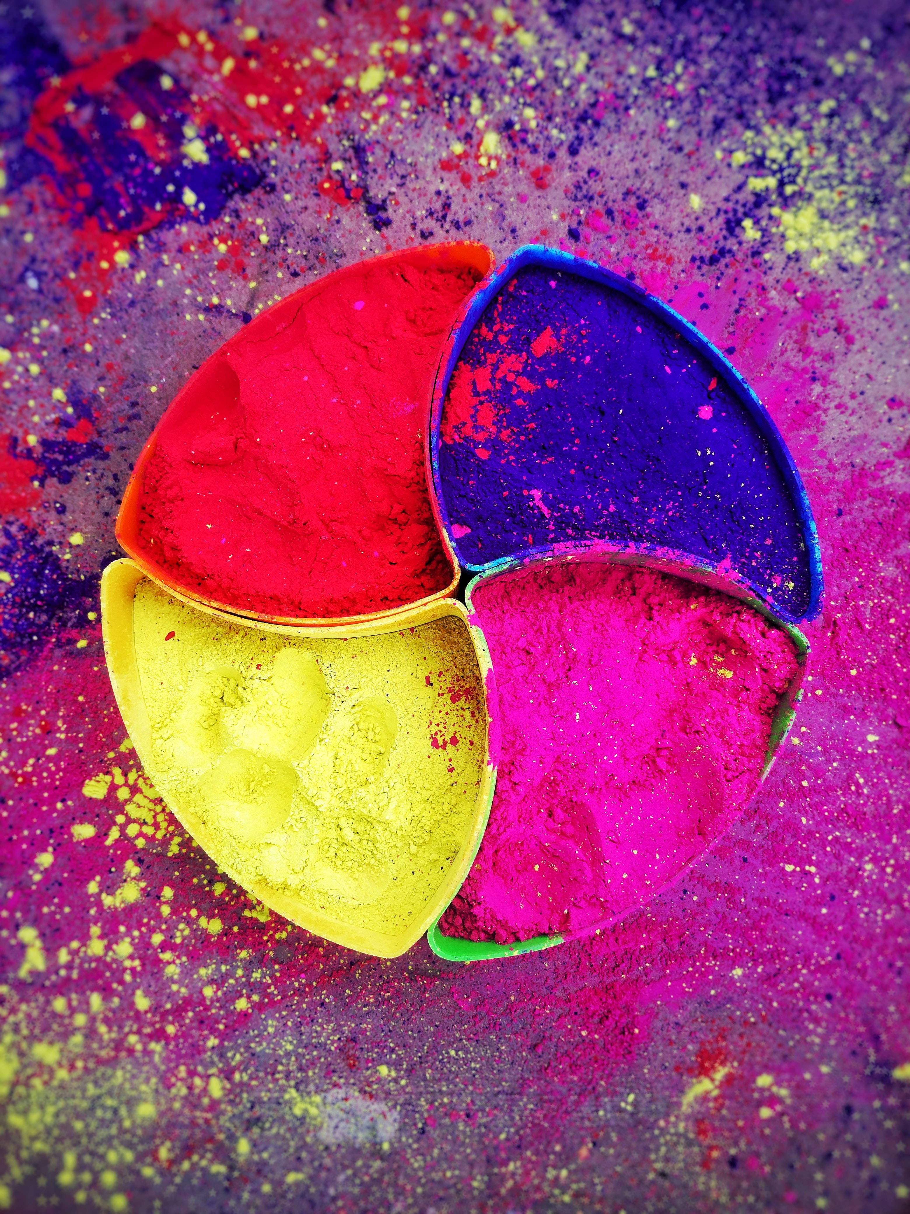 Happy Holi HD, vibrant colored powder, segmented tray, 4K Phone Wallpaper