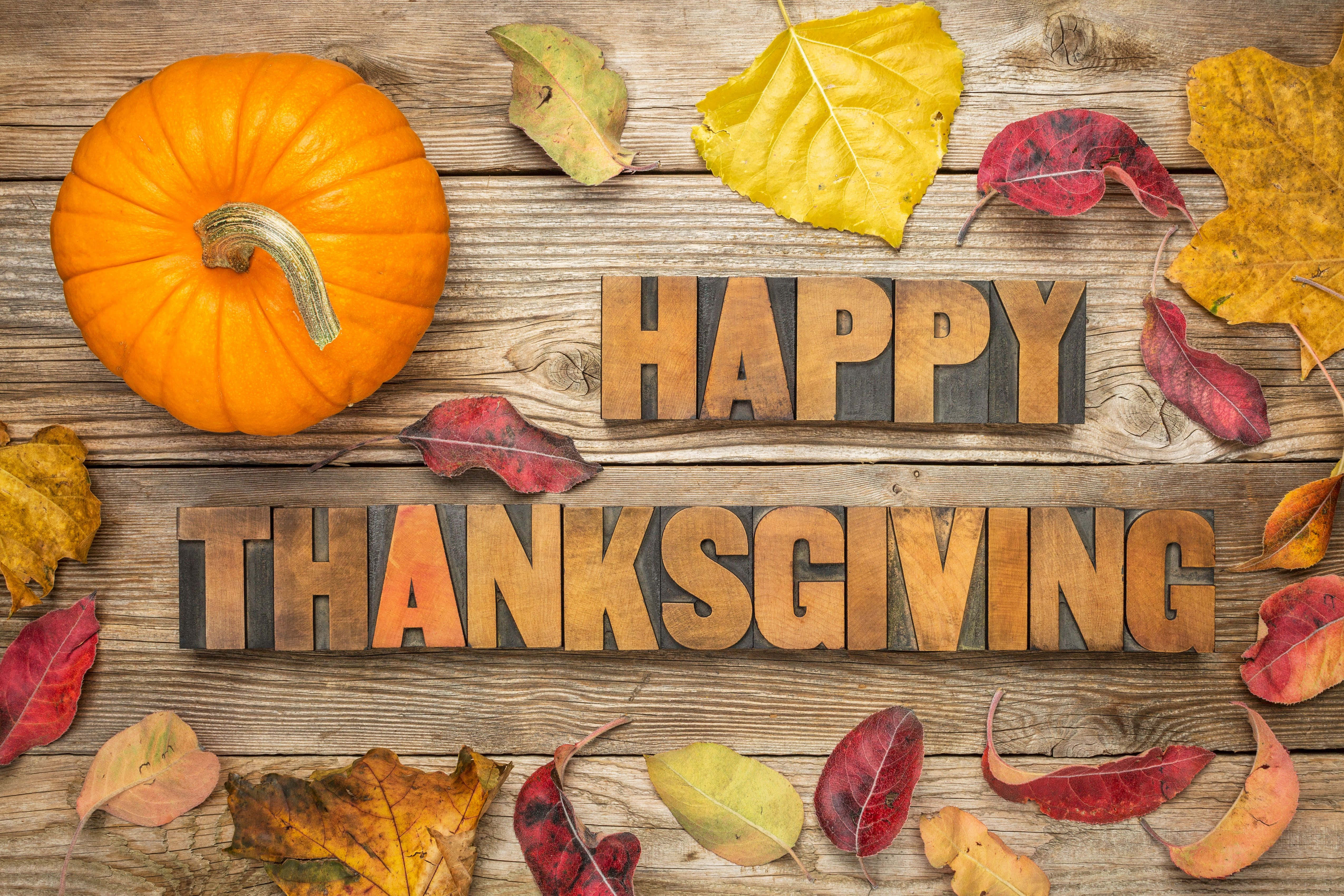 HAPPY THANKSGIVING, rustic wooden surface, bright orange pumpkin, 4K Desktop Wallpaper