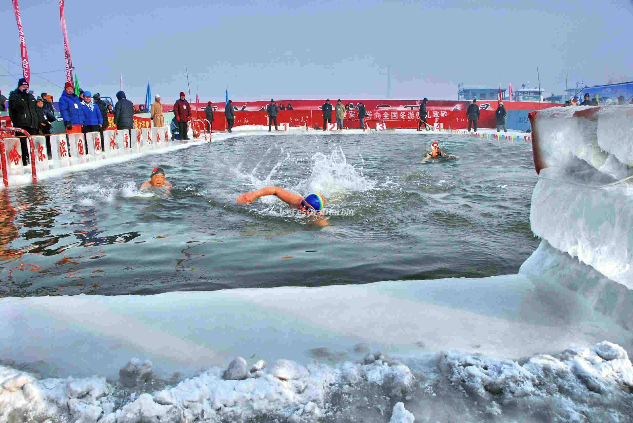 Harbin, ice swimming, frigid outdoor pool, Full HD Desktop Wallpaper