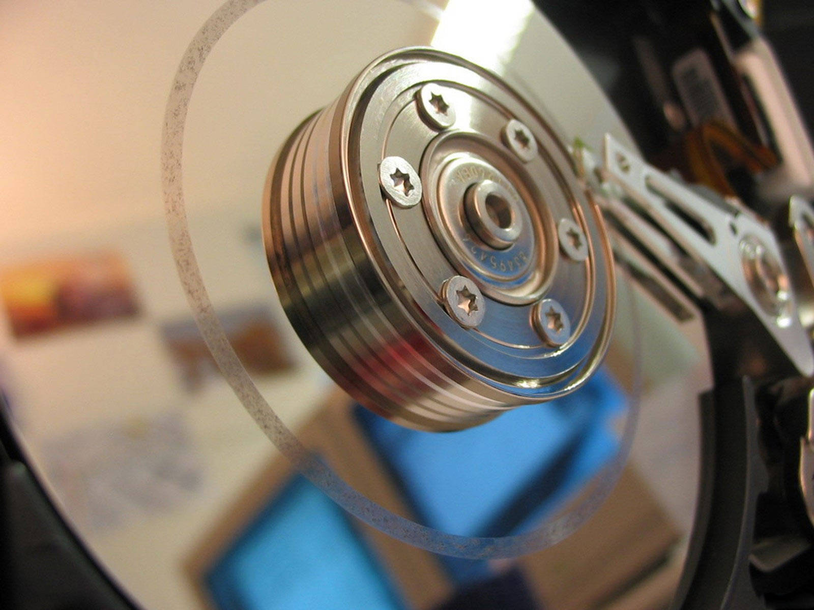 hard drive, platter, spindle, HD Desktop Wallpaper