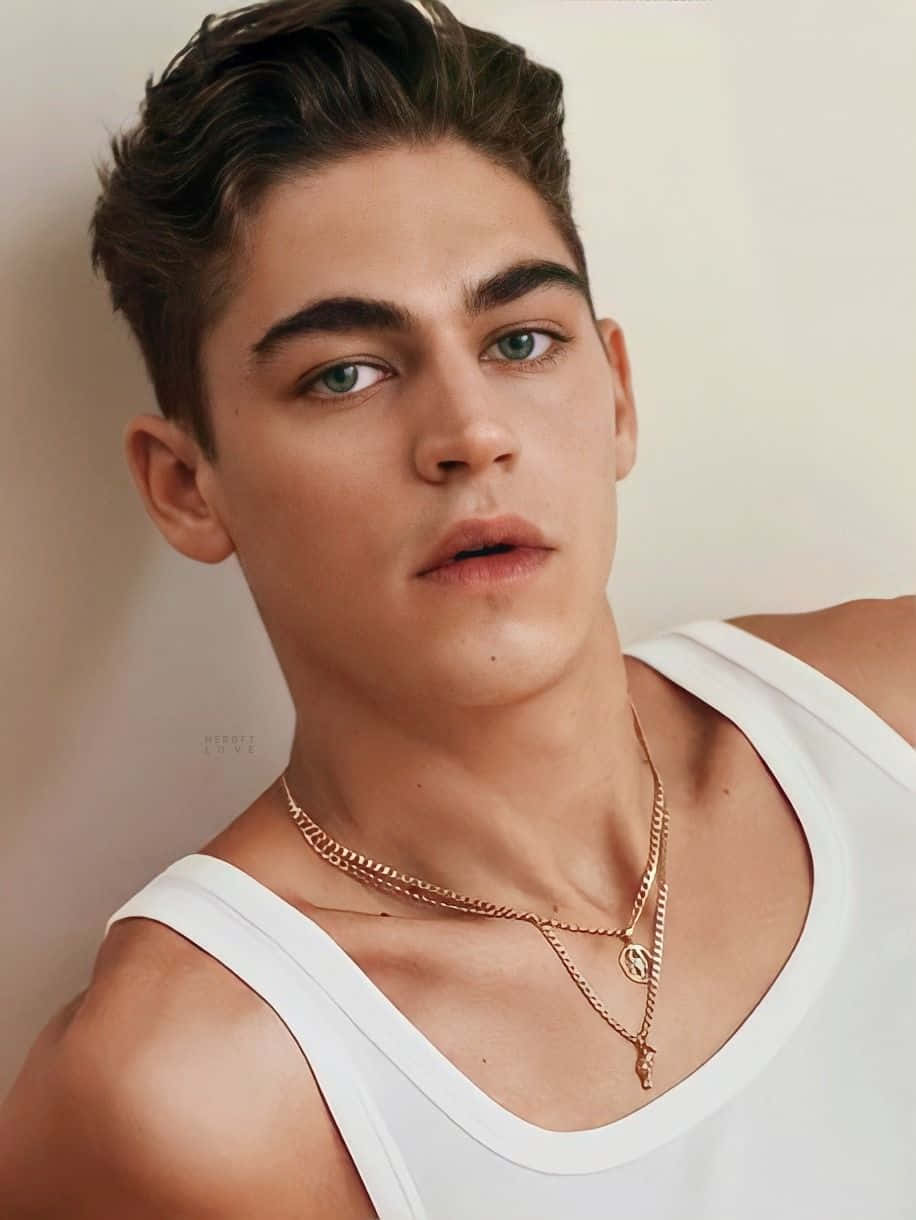 Hardin Scott, green eyes, styled brown hair, SD Phone Wallpaper