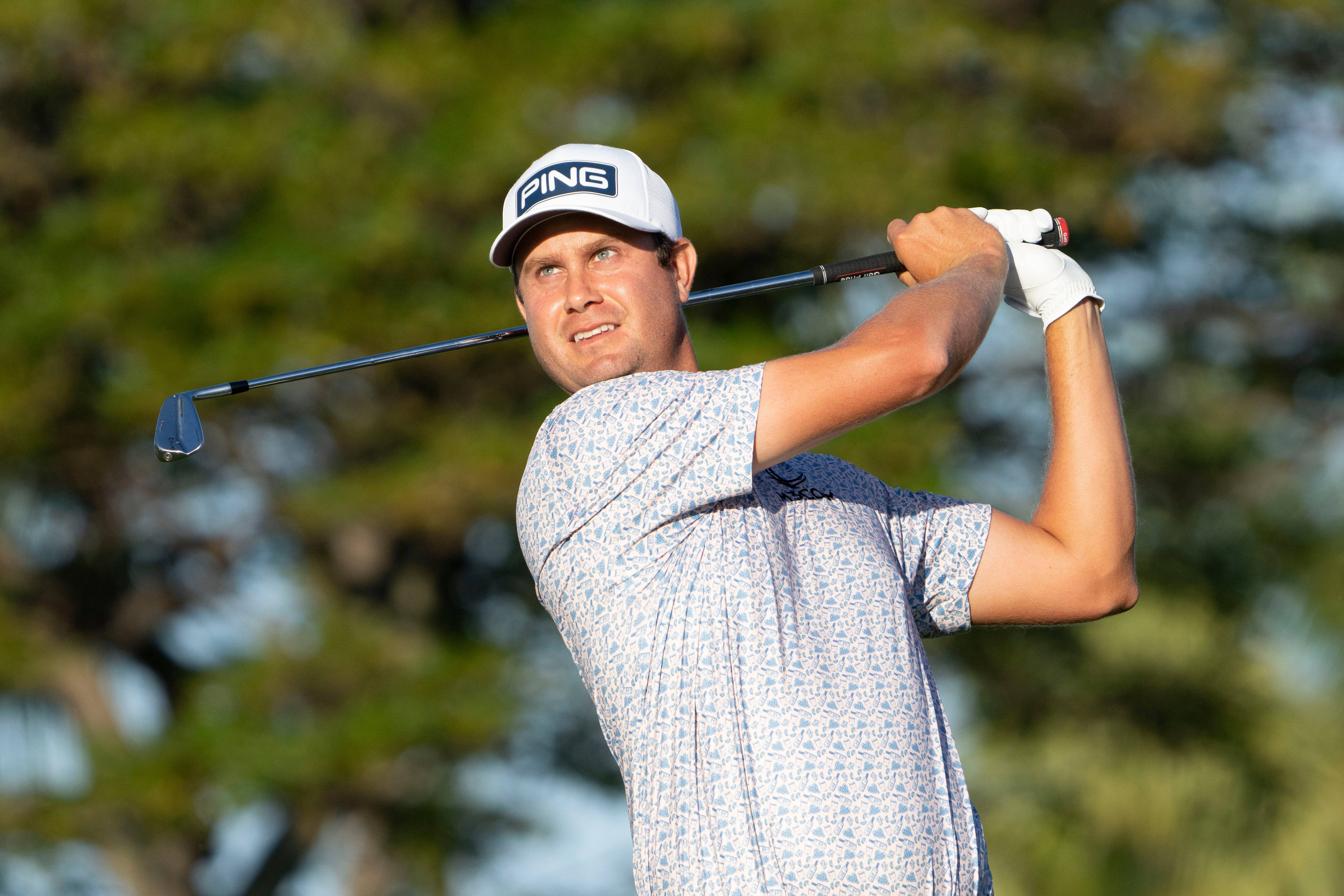 Harris English, golf course, mid-swing, 5K Desktop Wallpaper