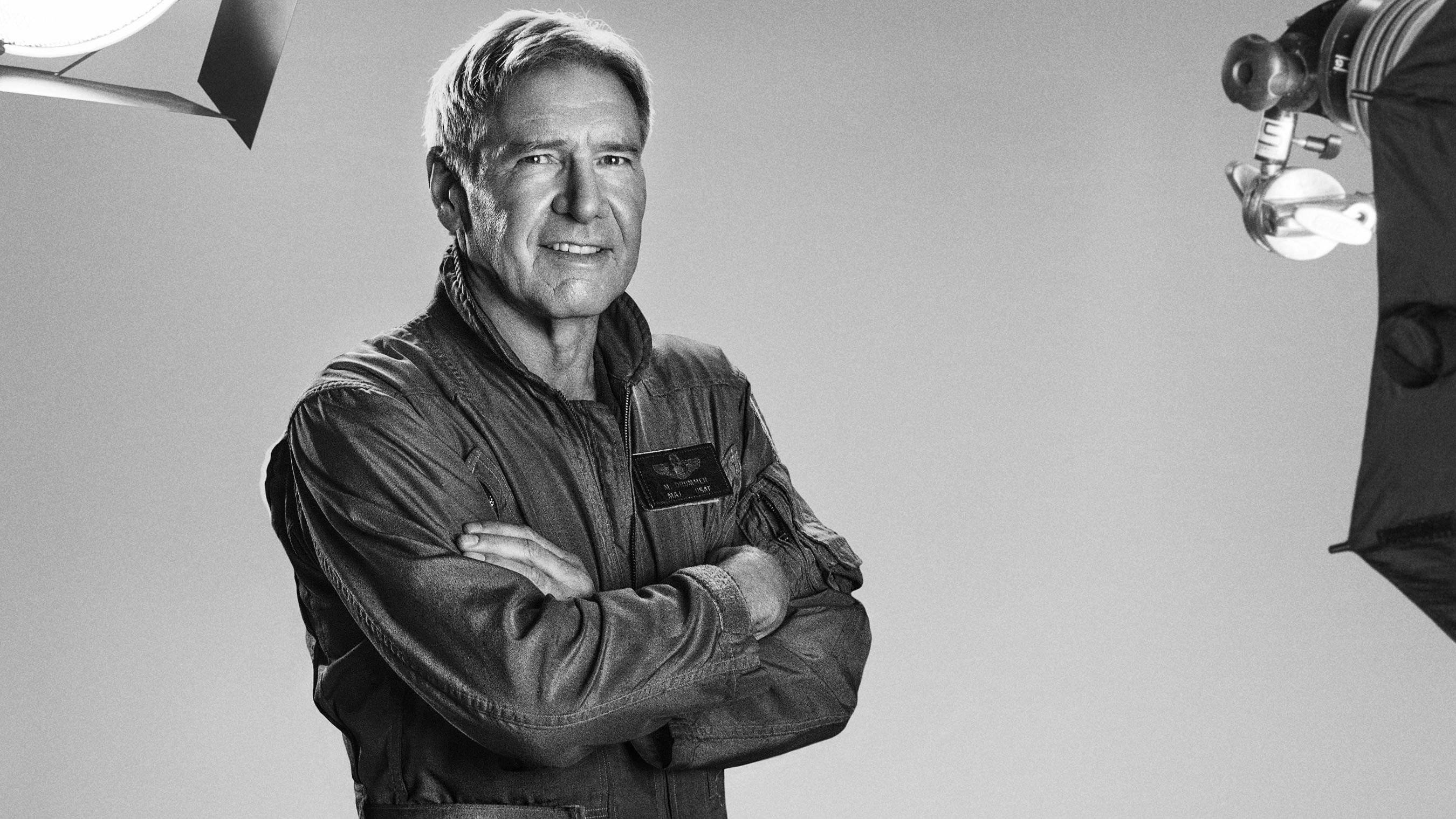 Harrison Ford, pilot jacket, studio lights, 2K Desktop Wallpaper