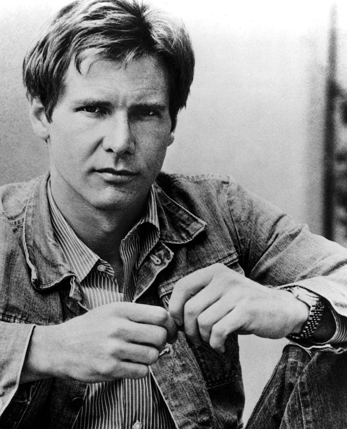 Harrison Ford, denim jacket, buttoning his shirt, HD Phone Wallpaper