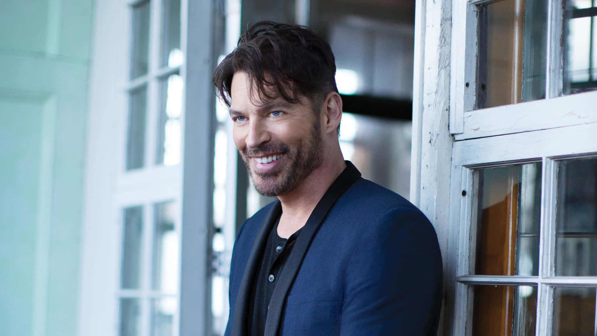 Harry Connick Jr, stage, smiling, Full HD Desktop Wallpaper