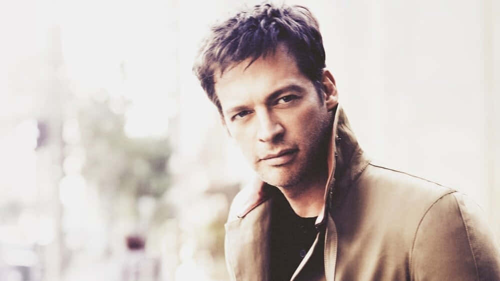Harry Connick Jr, tan jacket, urban background, SD Desktop Wallpaper