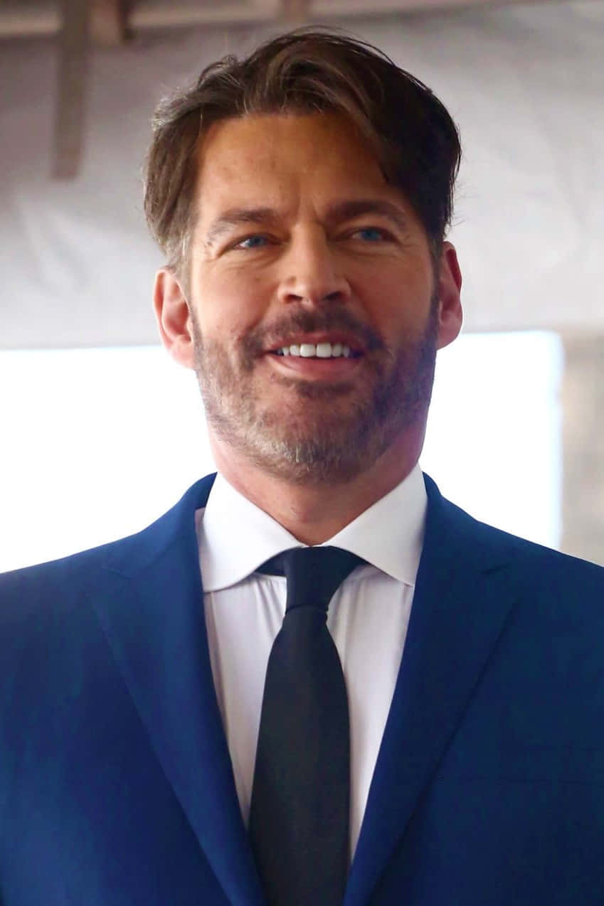 Harry Connick Jr, blue suit, black tie, SD Phone Wallpaper