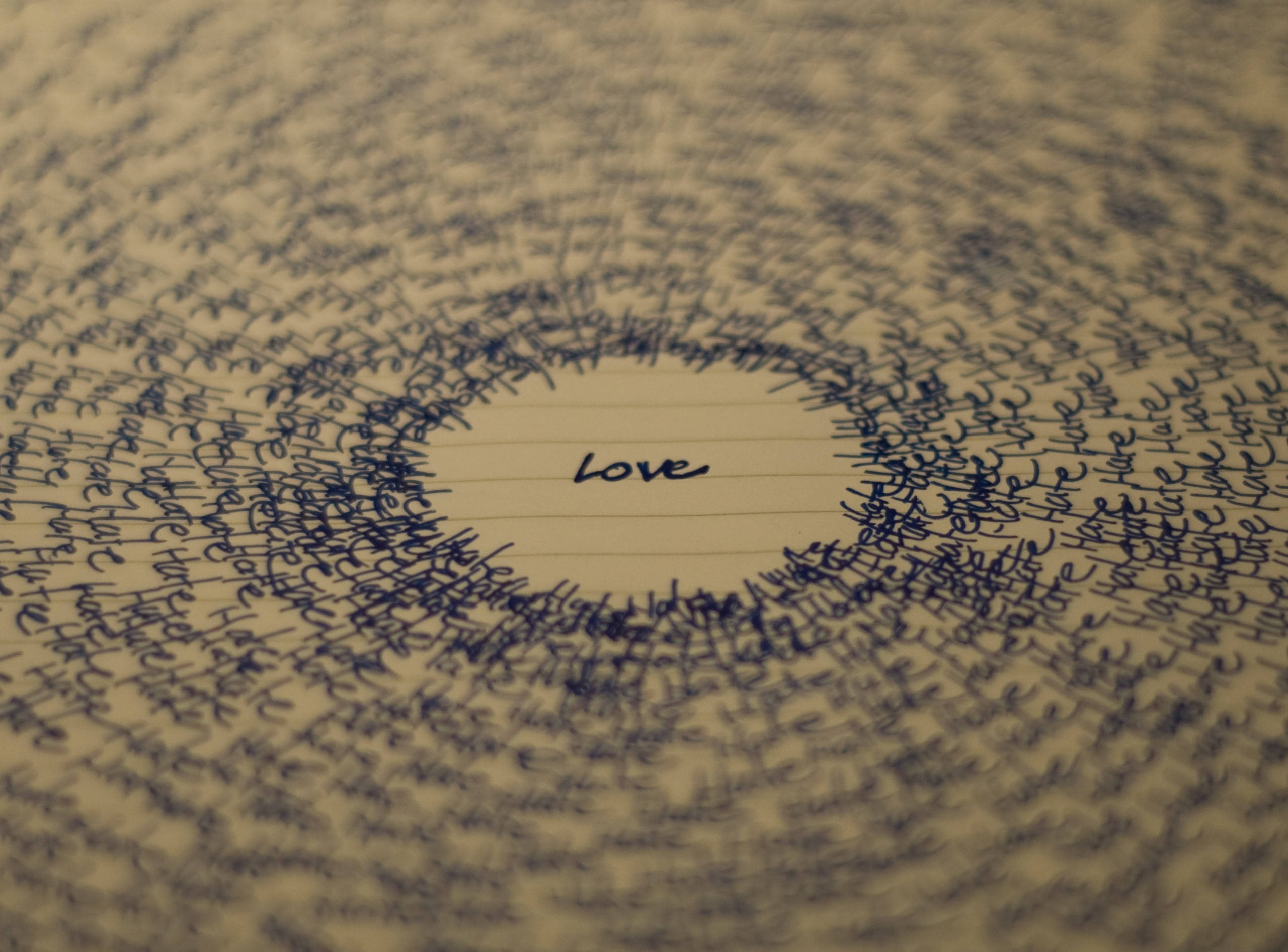 love, lined paper, handwritten words, 2K Desktop Wallpaper