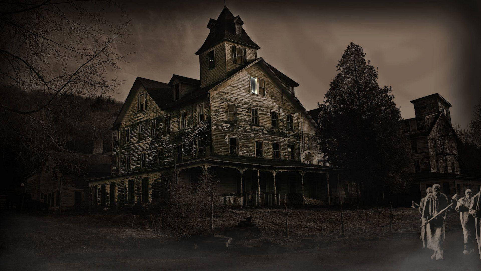 old haunted house, ghostly figures, gloomy sky, Full HD Desktop Wallpaper