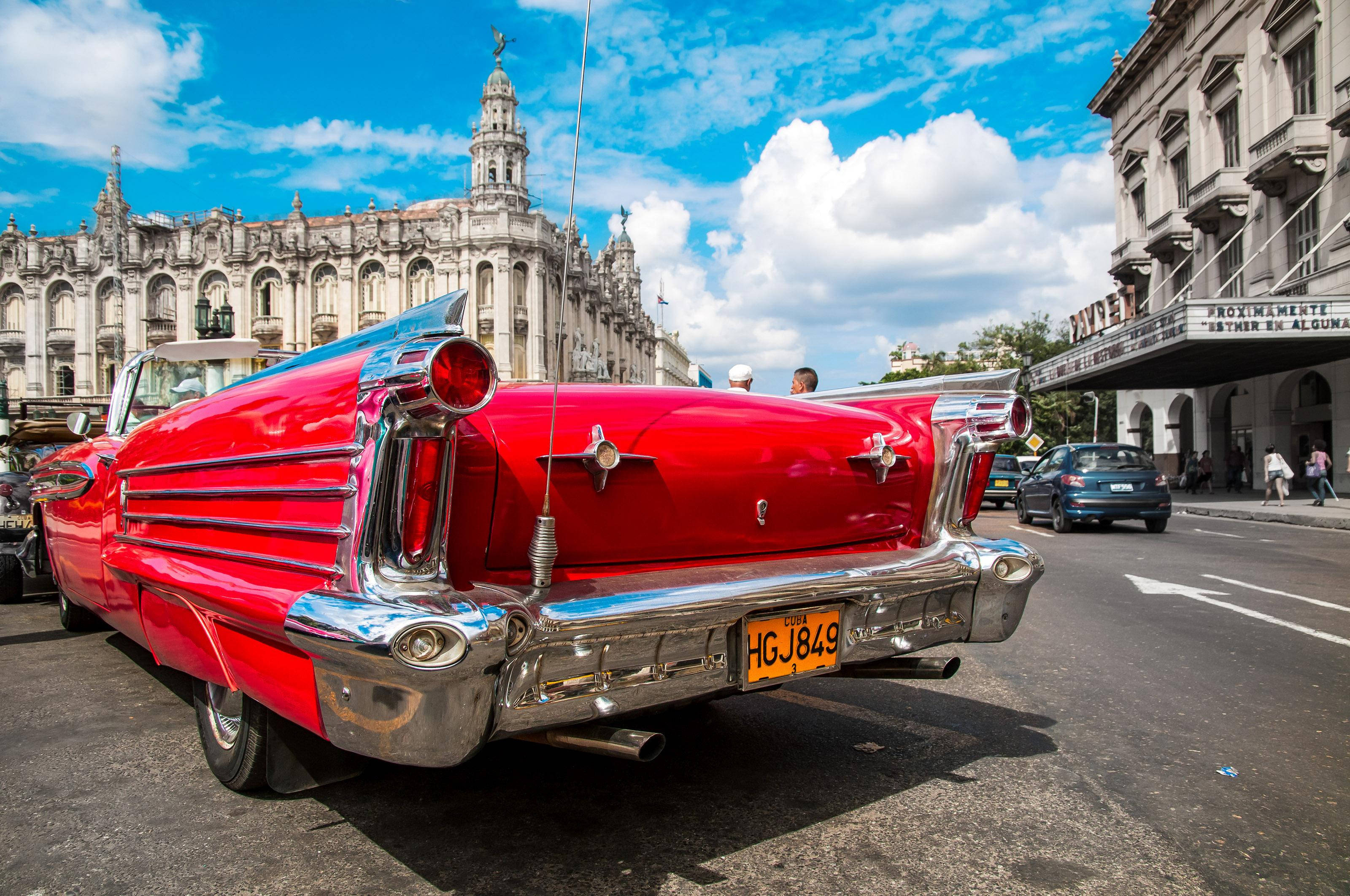 Havana, red, classic American car, 2K Desktop Wallpaper