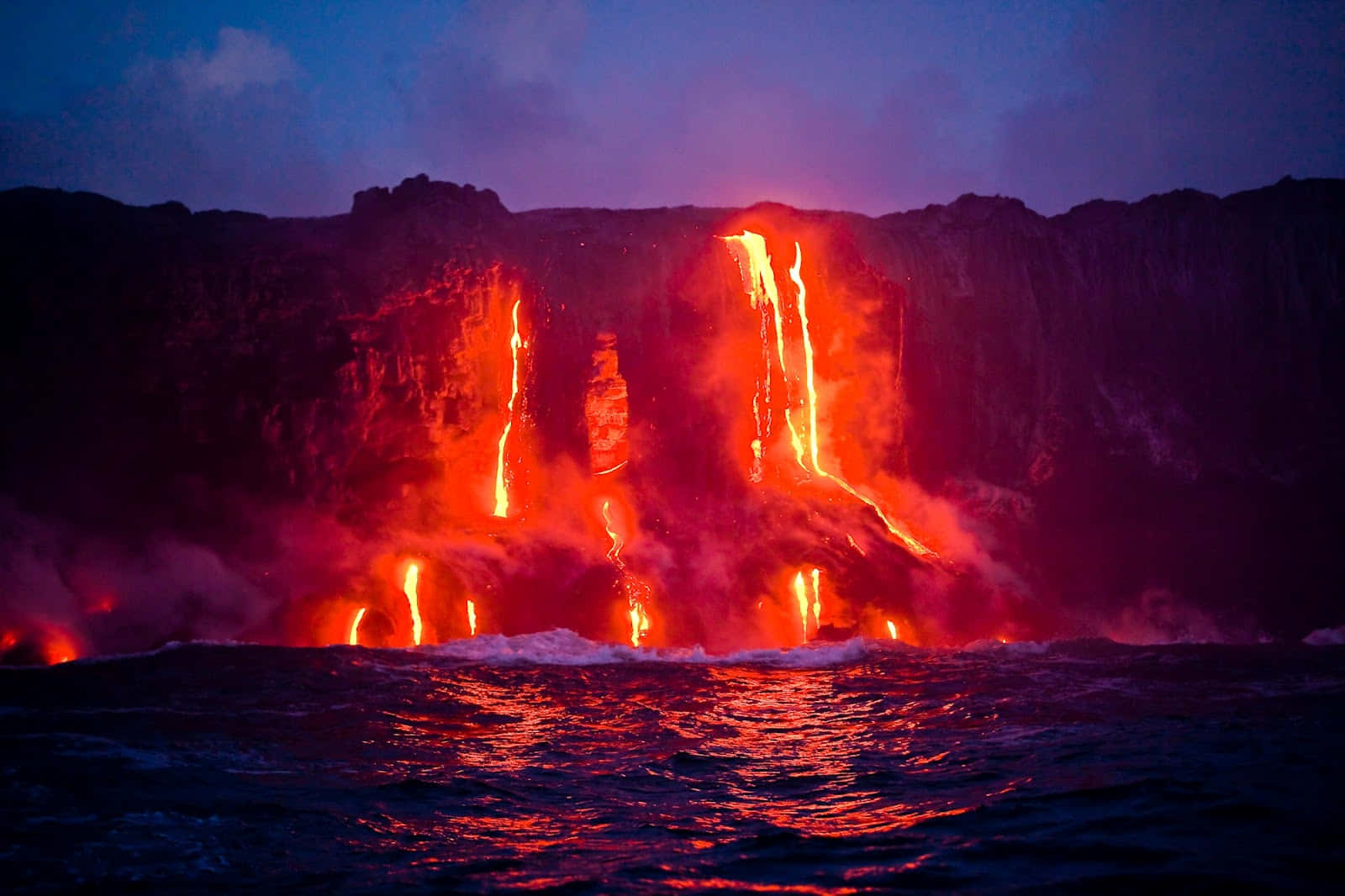 Hawaii Volcanoes National Park, molten rock, lava, HD Desktop Wallpaper