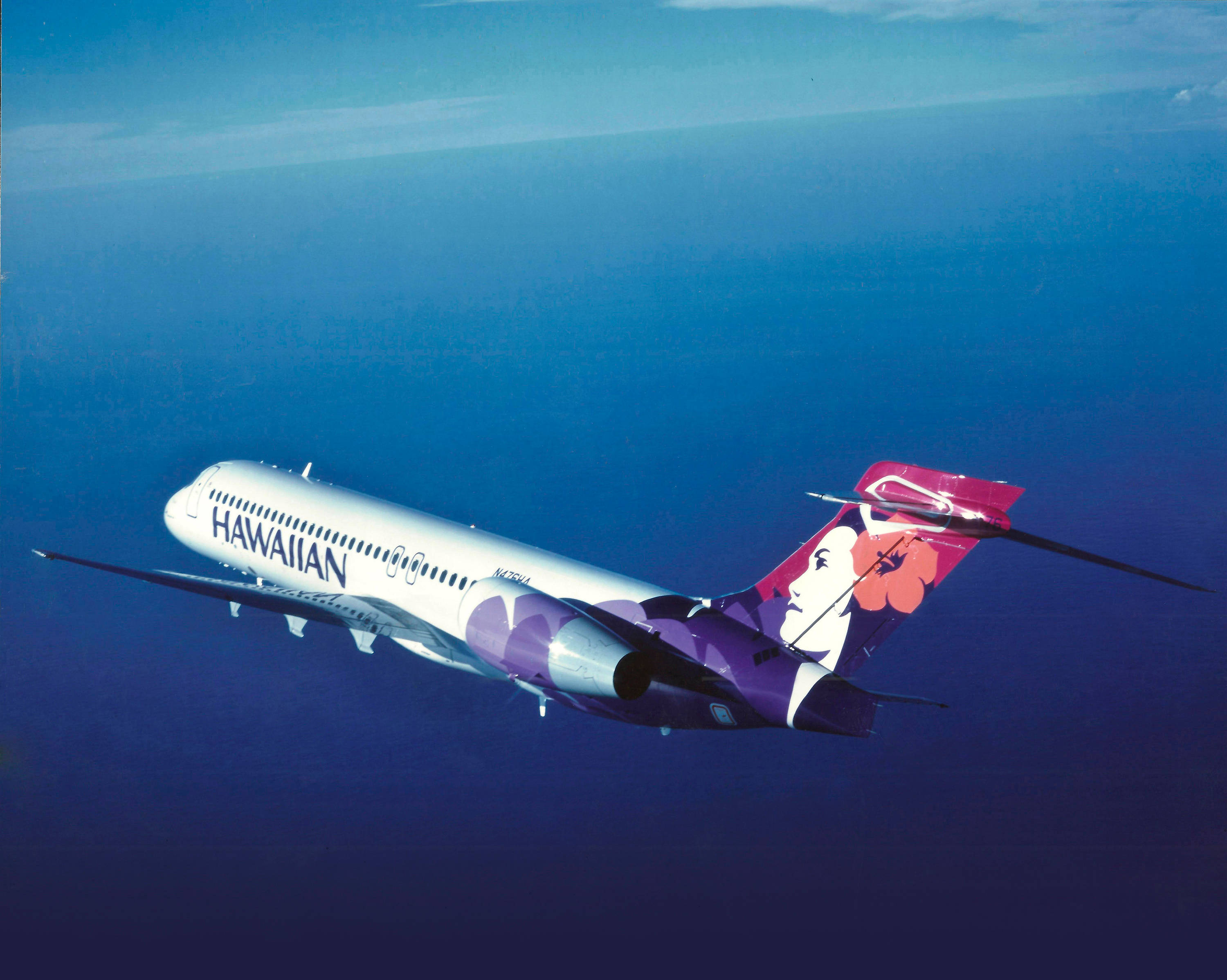 Hawaiian Airlines, plane, ocean, 2K Desktop Wallpaper