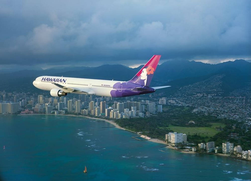 Hawaiian Airlines, plane, cityscape, SD Desktop Wallpaper
