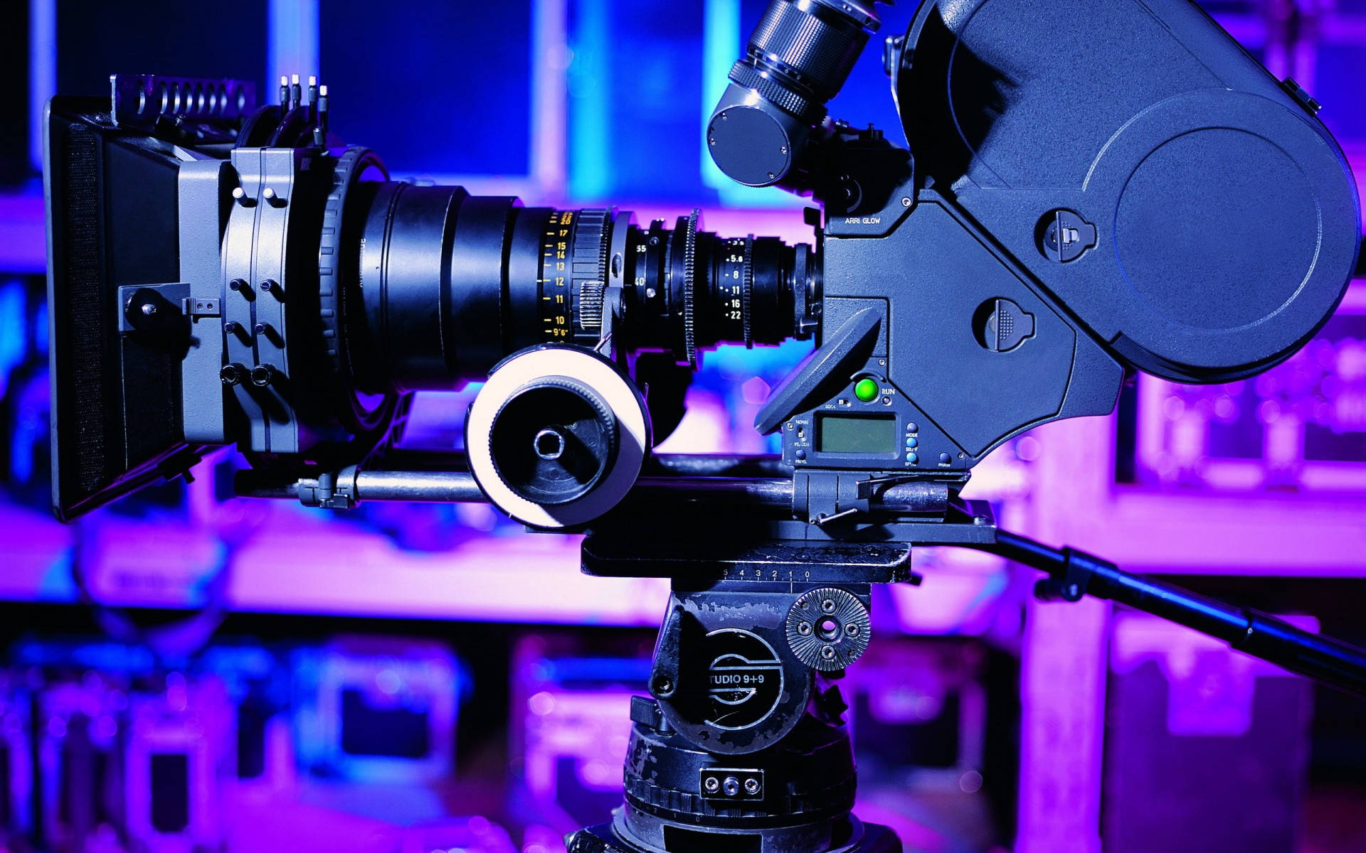 HD Camera, vibrant purple, blue studio lighting, Full HD Desktop Wallpaper