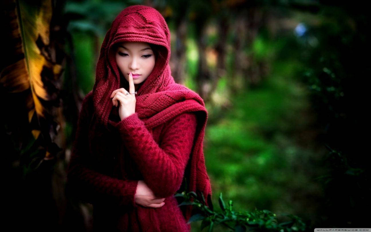 HD Girl, hijab, deep red knitted hooded sweater, HD Desktop Wallpaper