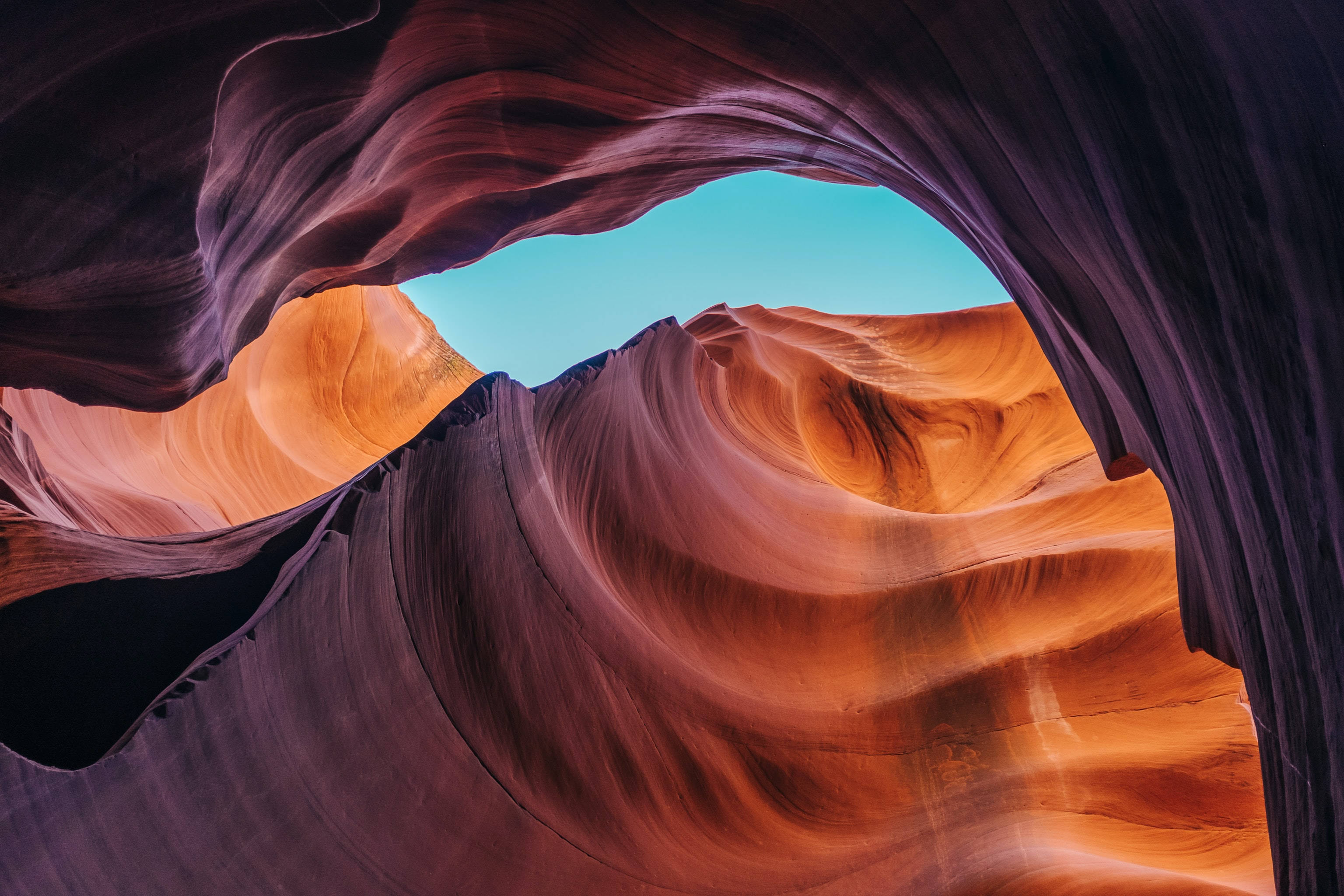 desert canyons, slot canyon, swirling orange sandstone walls, 2K Desktop Wallpaper