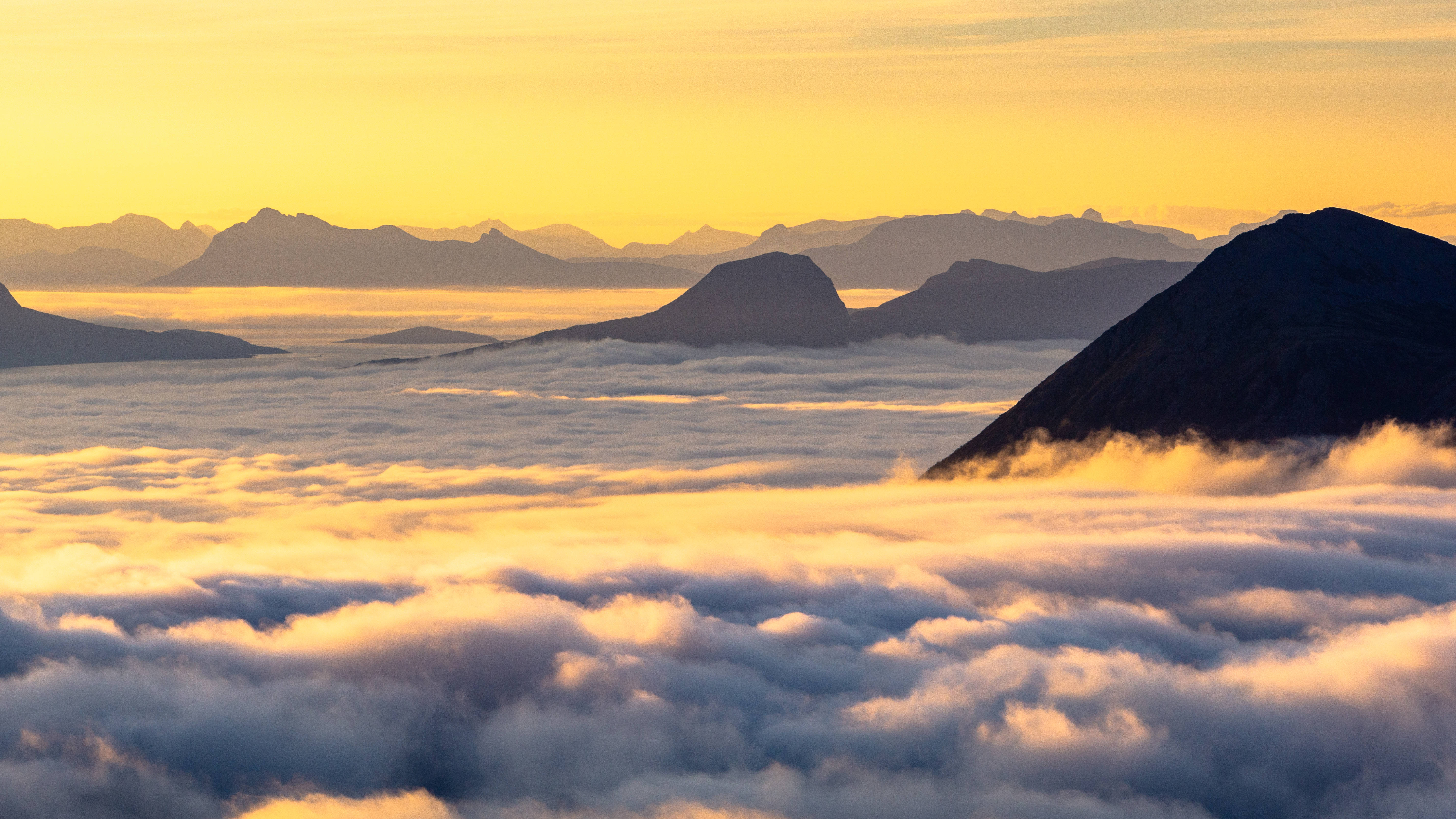 sea of clouds, sunrise, jagged mountain peaks, 5K Desktop Wallpaper