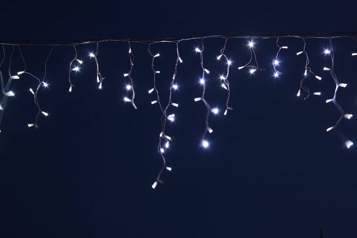 fairy lights, bright white, deep navy night sky, SD Desktop Wallpaper