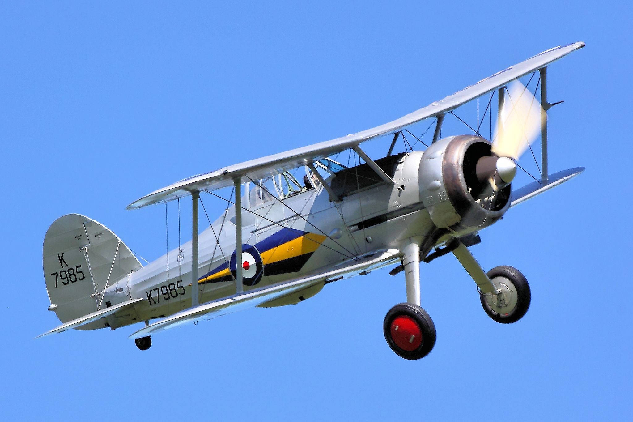 HD Military, silver biplane, red wheels, Full HD Desktop Wallpaper