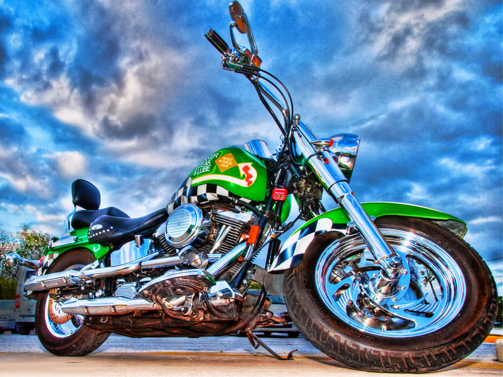vibrant green, custom motorcycle, chrome accents, SD Desktop Wallpaper