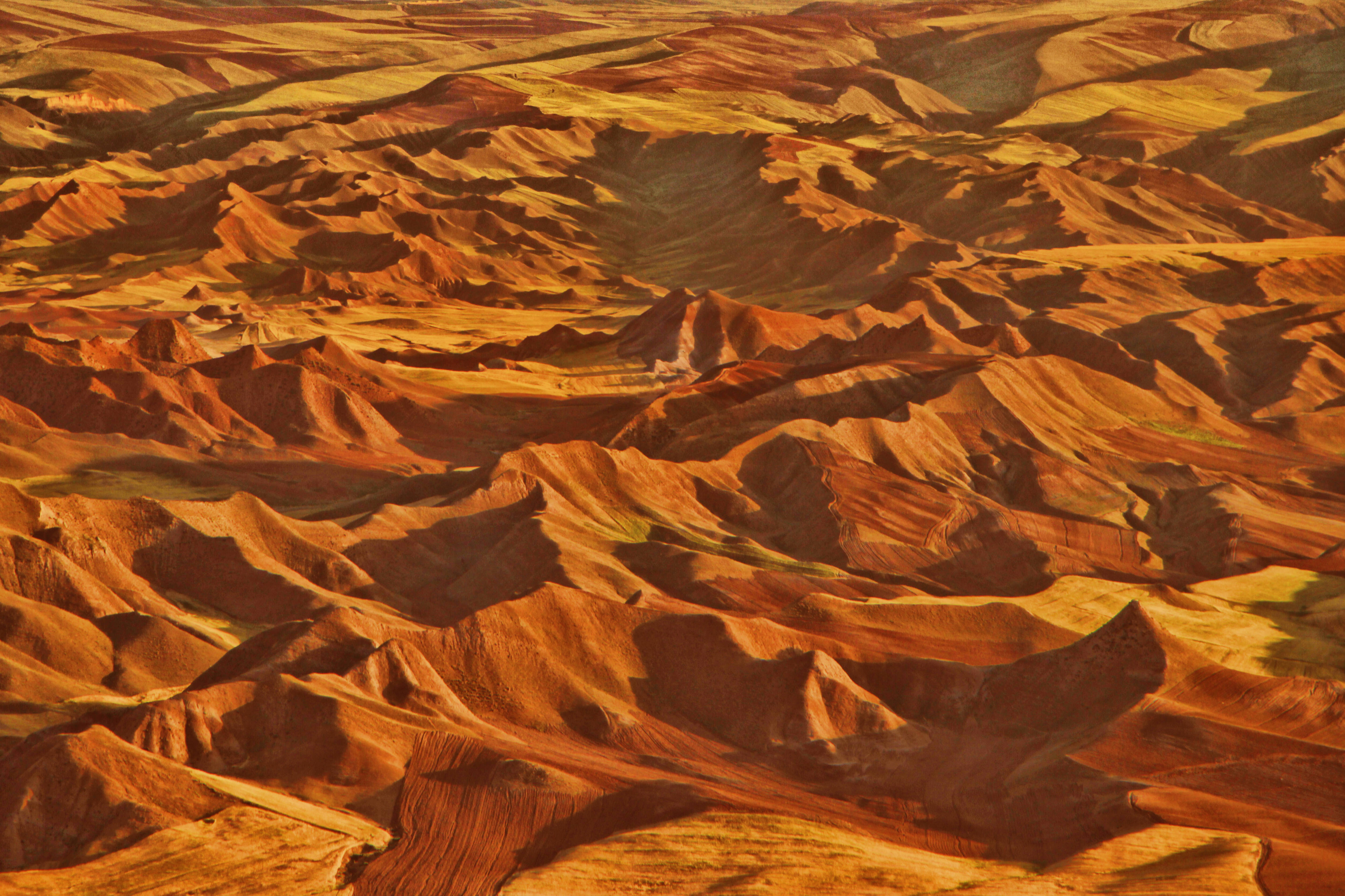mountain, sunset, red ochre hills, 4K Desktop Wallpaper