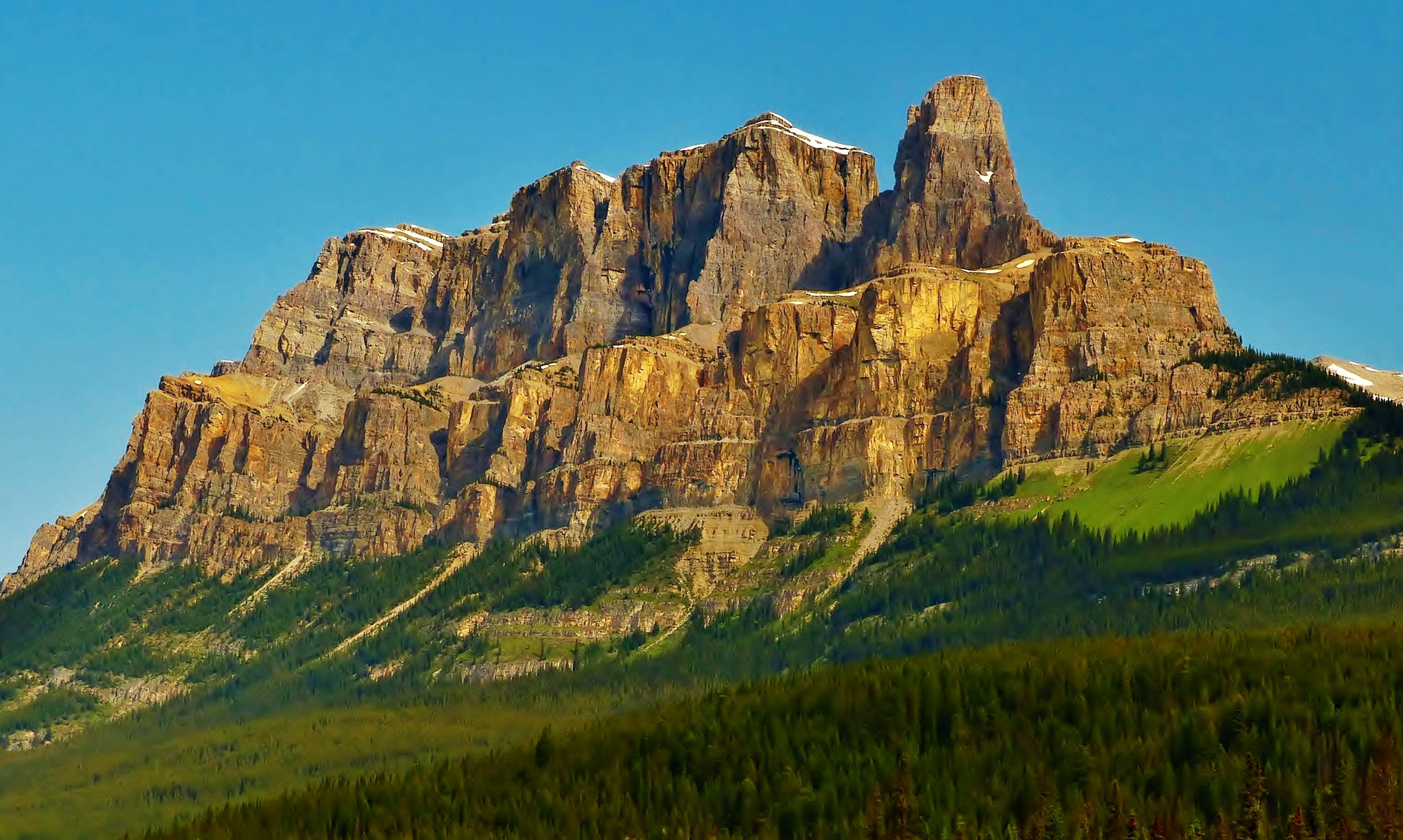 flat topped hd mountain, golden rock faces, snow caps, Full HD Desktop Wallpaper