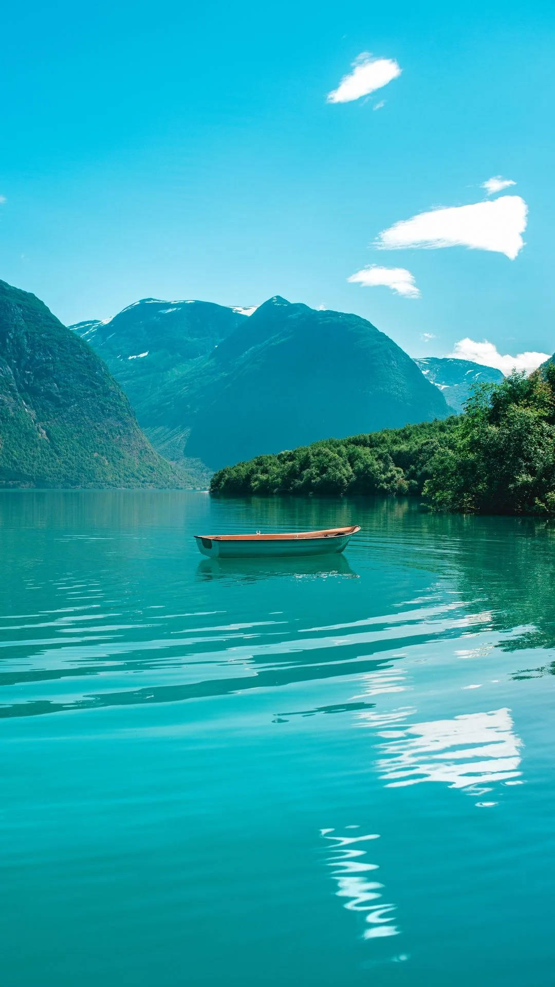 HD Nature Phone, wooden boat, turquoise waters, Full HD Phone Wallpaper