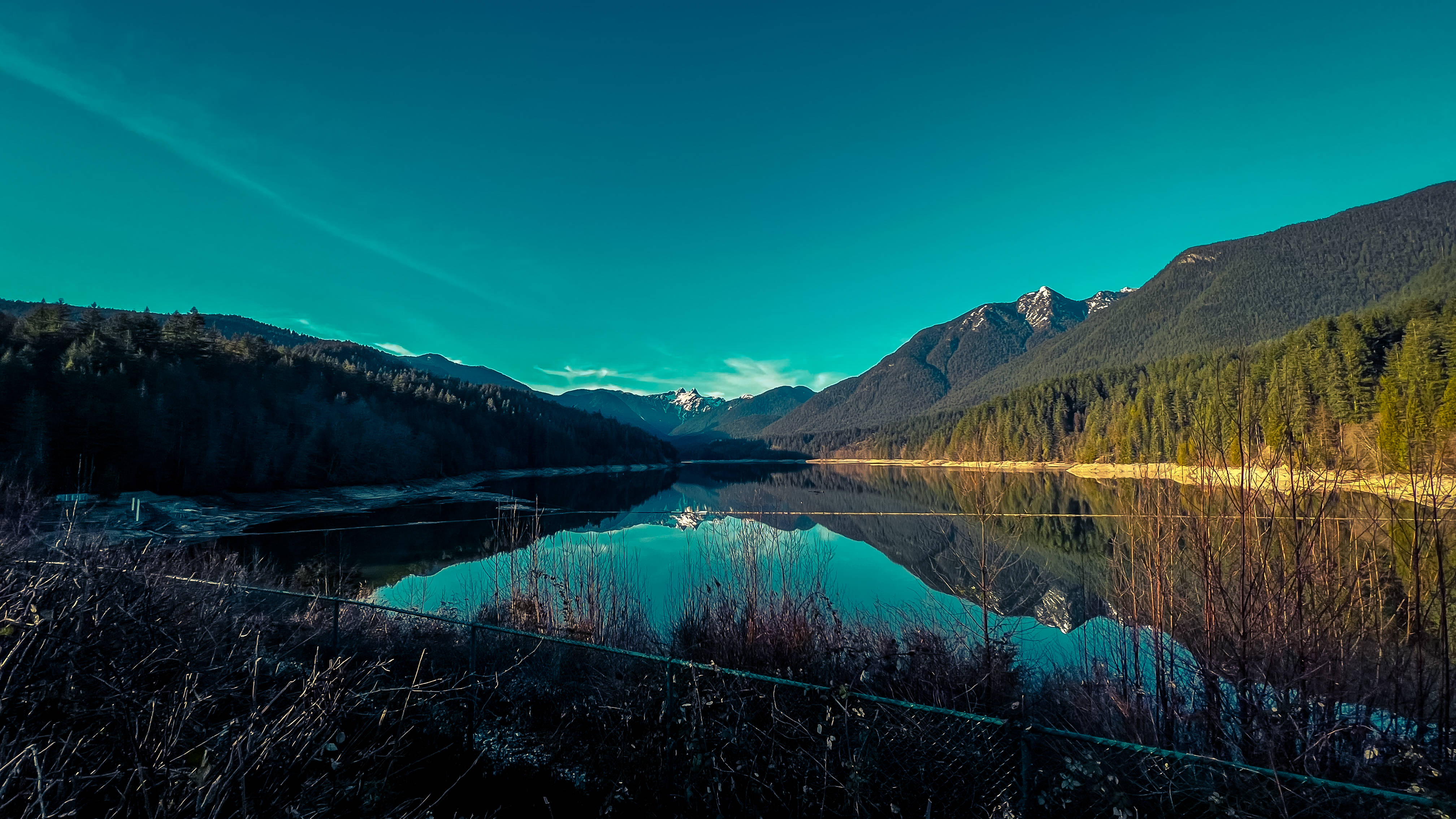 Blue Mountain Lake, snow-capped peaks, dense forests, 4K Desktop Wallpaper