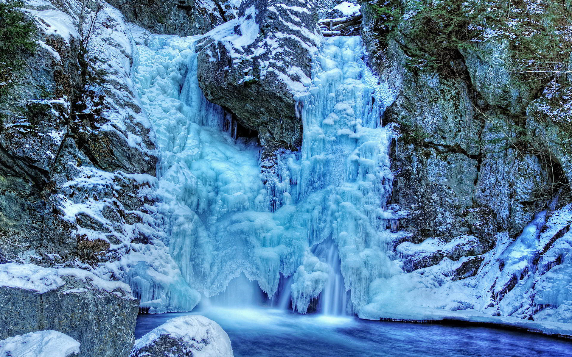 HD Water, frozen waterfall, icy rocks, Full HD Desktop Wallpaper