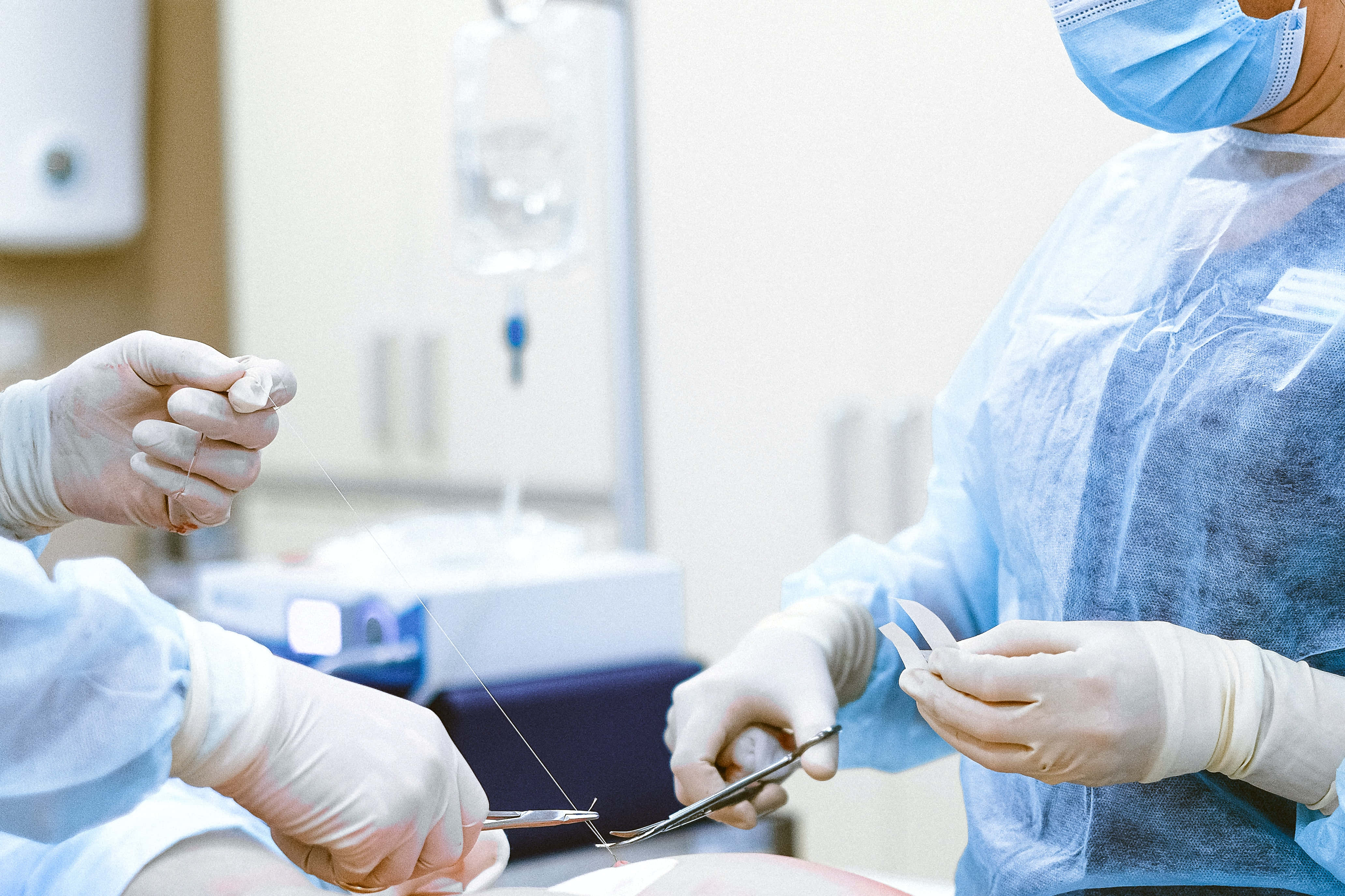 surgery hand stitches, surgeons, sterile blue gowns, 4K Desktop Wallpaper