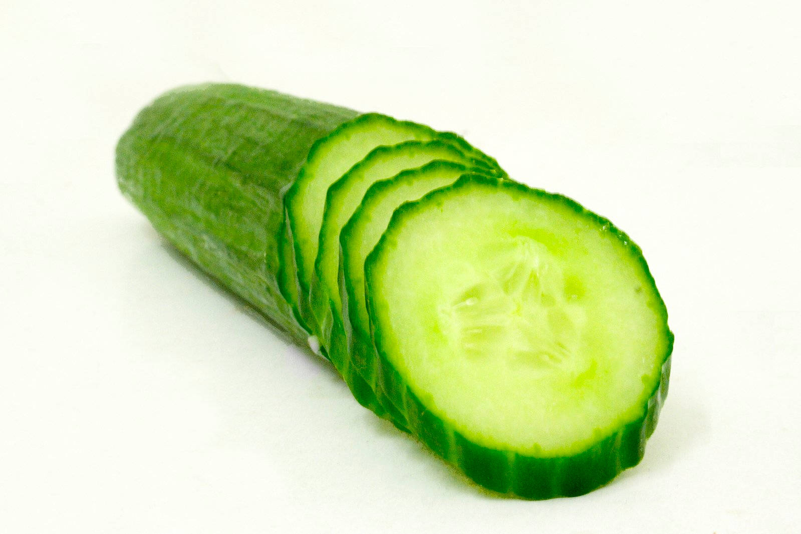 sliced gherkin, fresh green cucumber, crisp slices, HD Desktop Wallpaper
