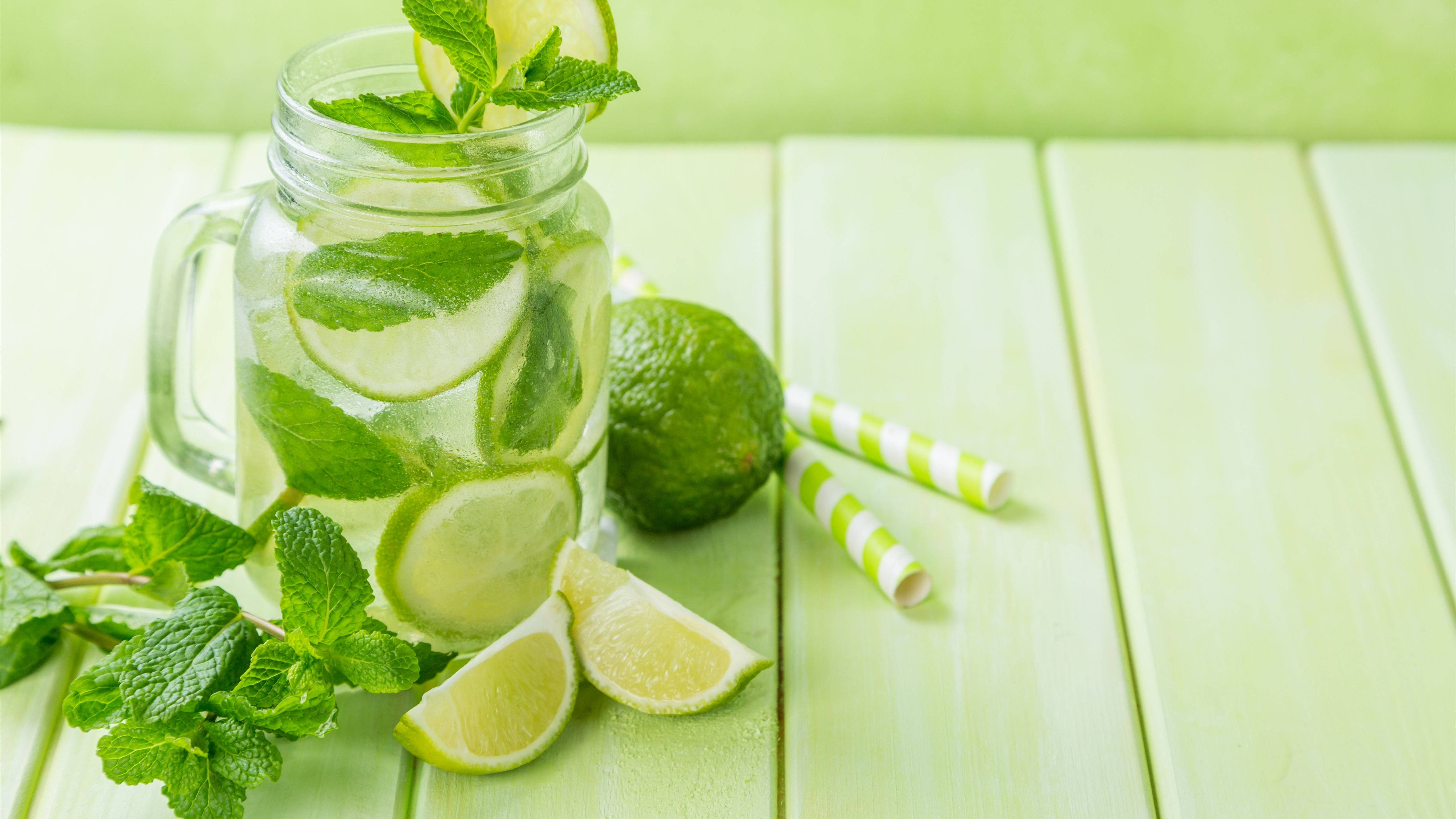 mint and lime juice, lime and mint water, light green wooden table, 5K Desktop Wallpaper
