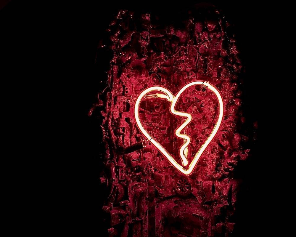 Broken Heart Aesthetic, neon heart, glowing red neon, SD Desktop Wallpaper
