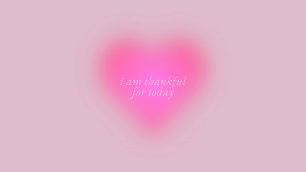 Thankful Heart Aura Background, soft pink heart, glowing edges, SD Desktop Wallpaper