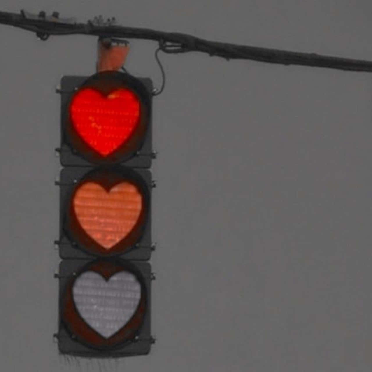 Stoplight Heart PFP, traffic light, heart-shaped lenses, HD Desktop Wallpaper