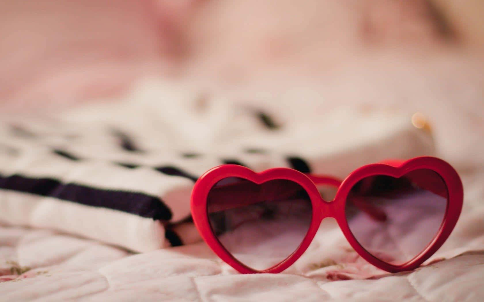 Heart Shape, red sunglasses, soft pink quilt, HD Desktop Wallpaper