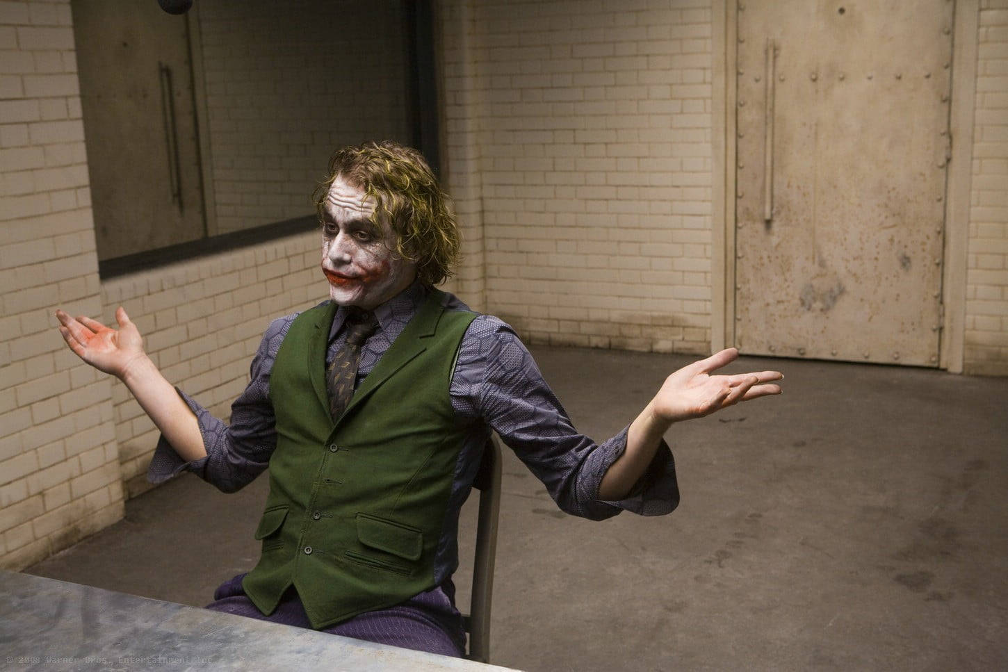 Heath Ledger Joker, interrogation, stark brick room, HD Desktop Wallpaper